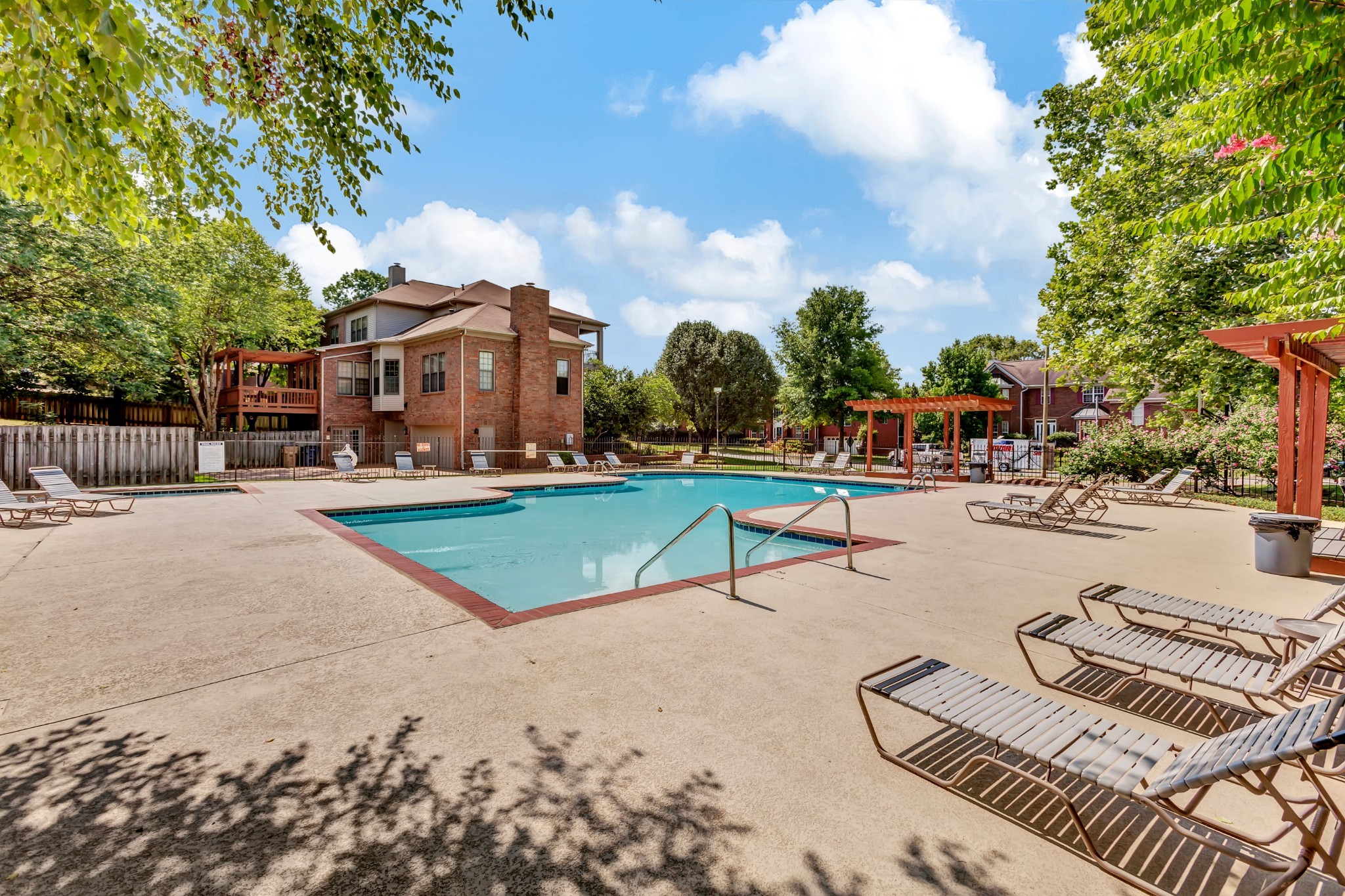 728 Caldwell Dr