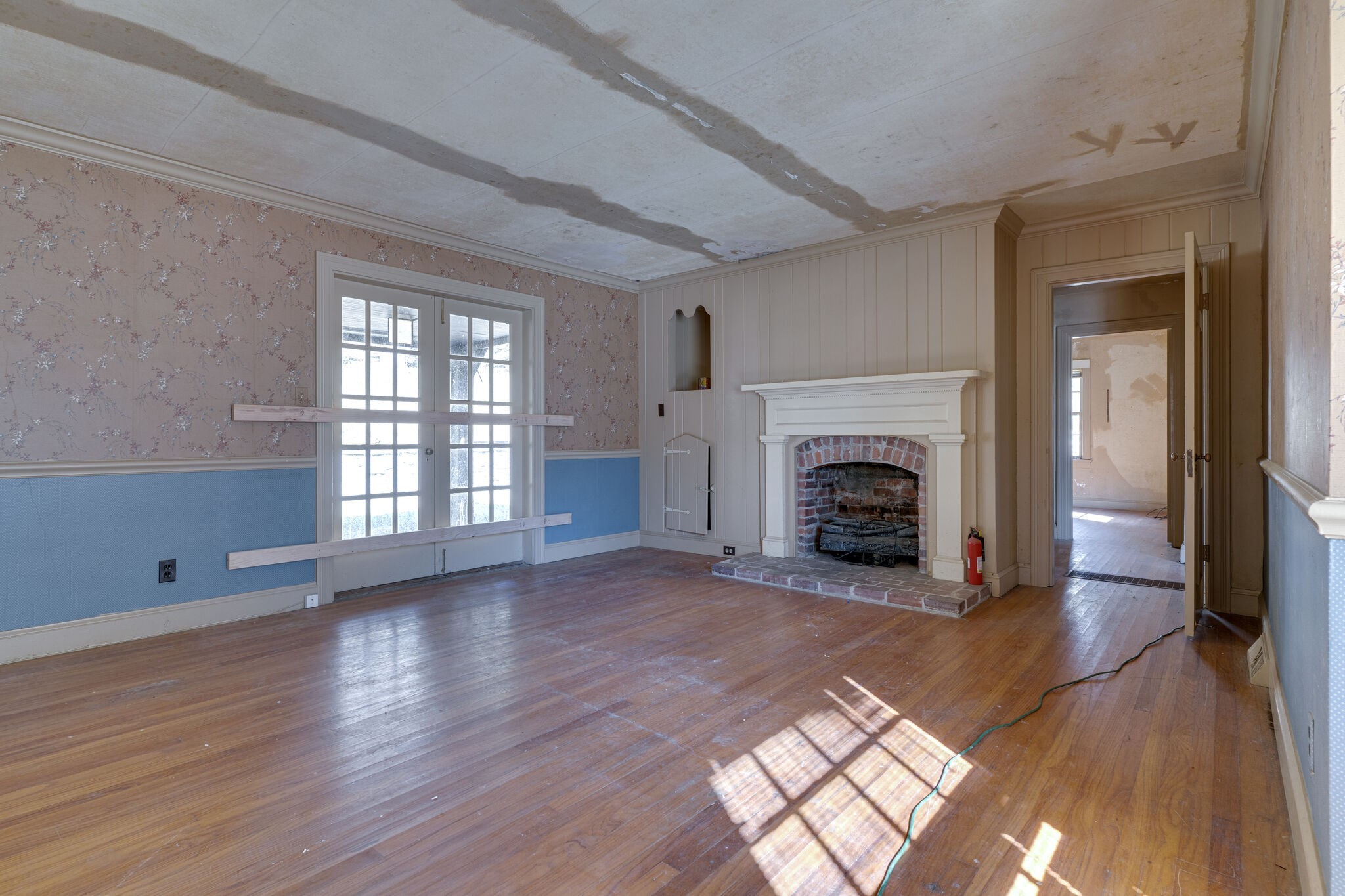 8124 Charlotte Pike