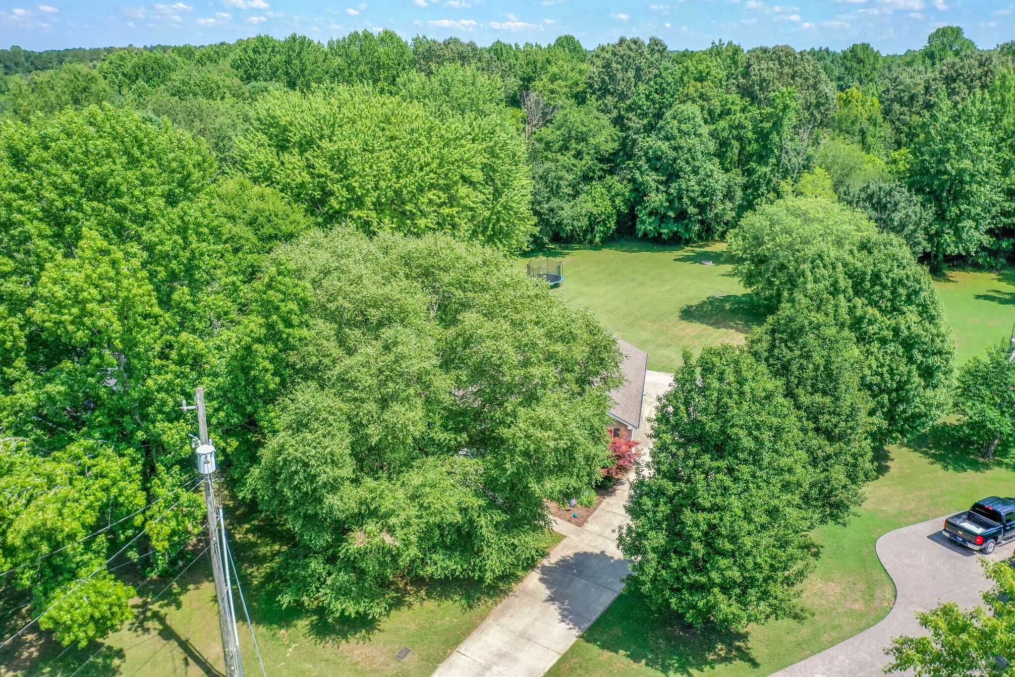 5144 Creasy Dr