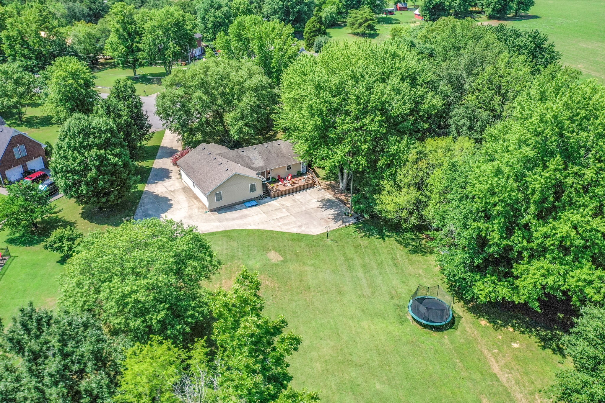 5144 Creasy Dr