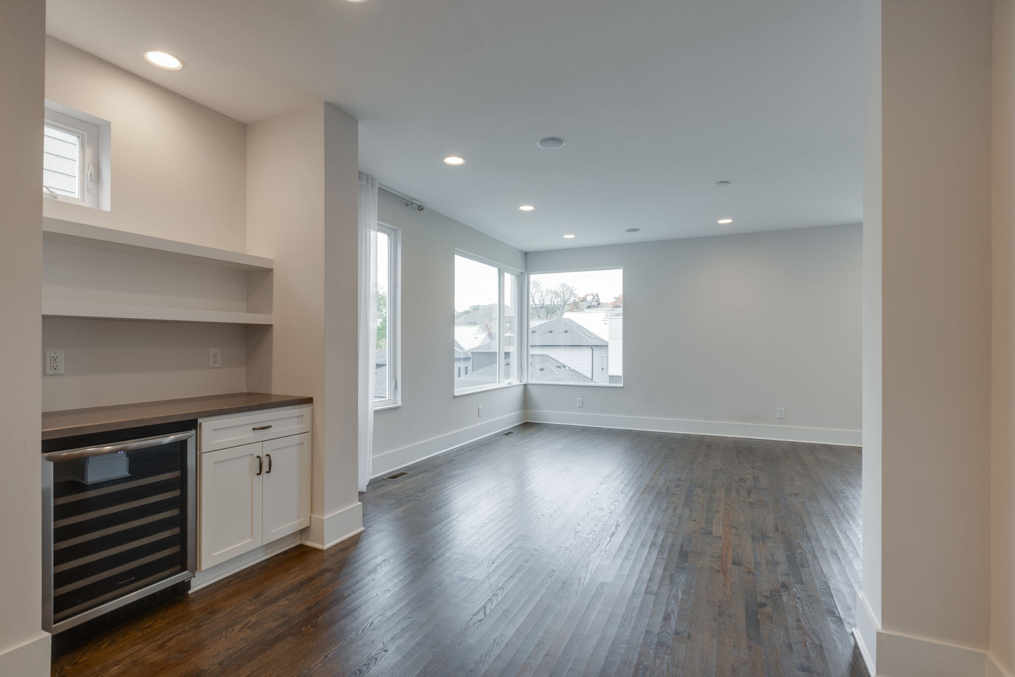 504B 36th Ave N