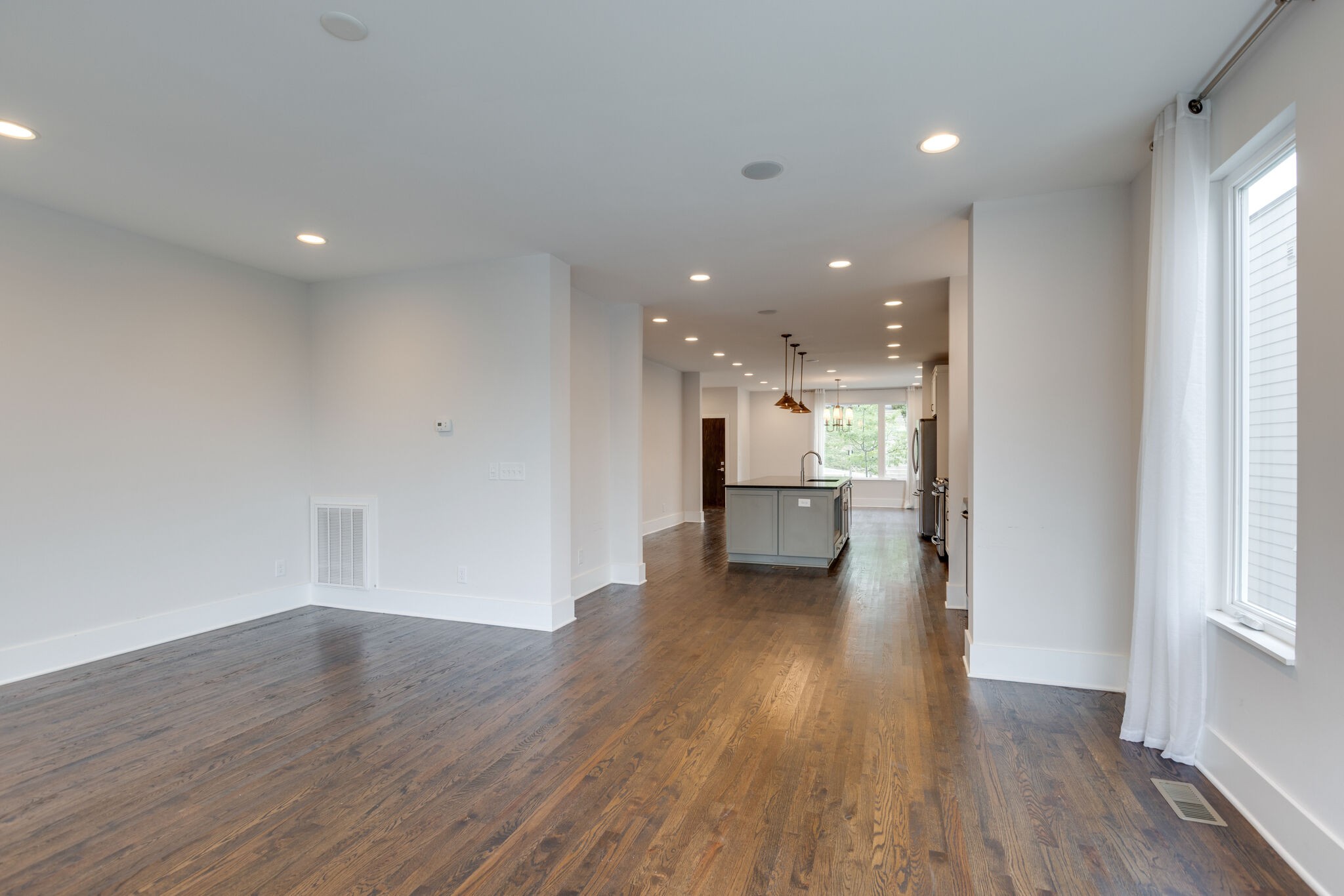 504B 36th Ave N