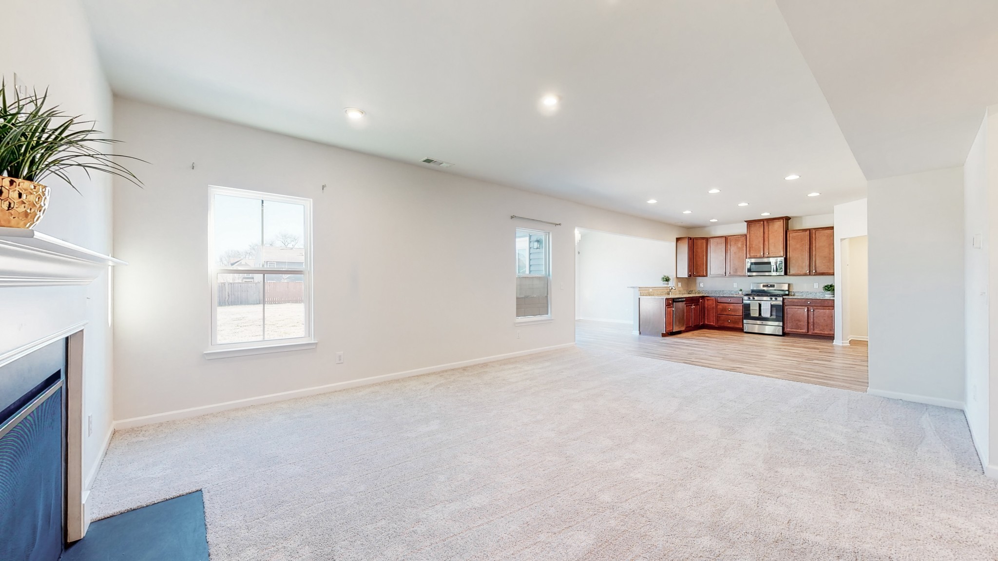 1845 Amesbury Ln
