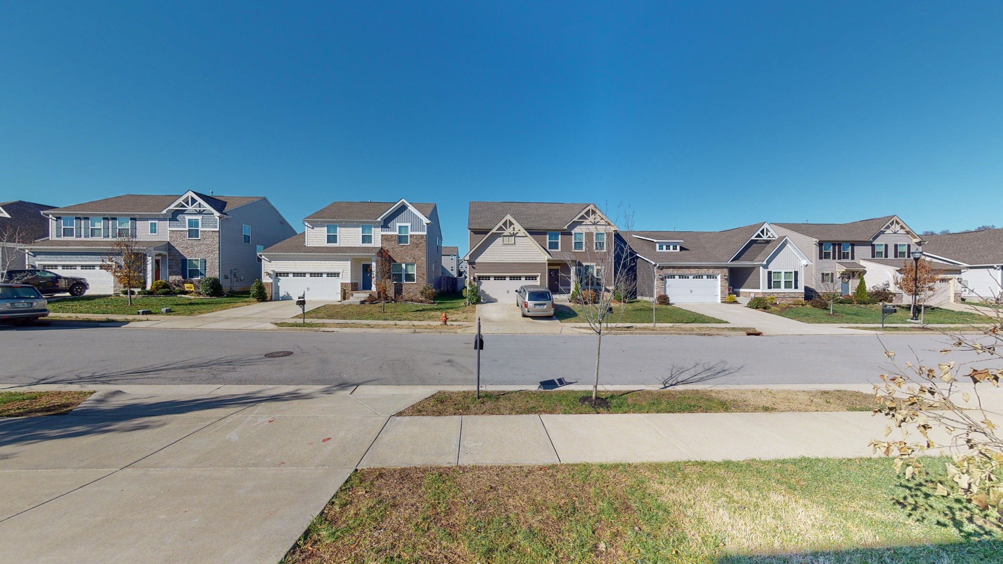 1845 Amesbury Ln