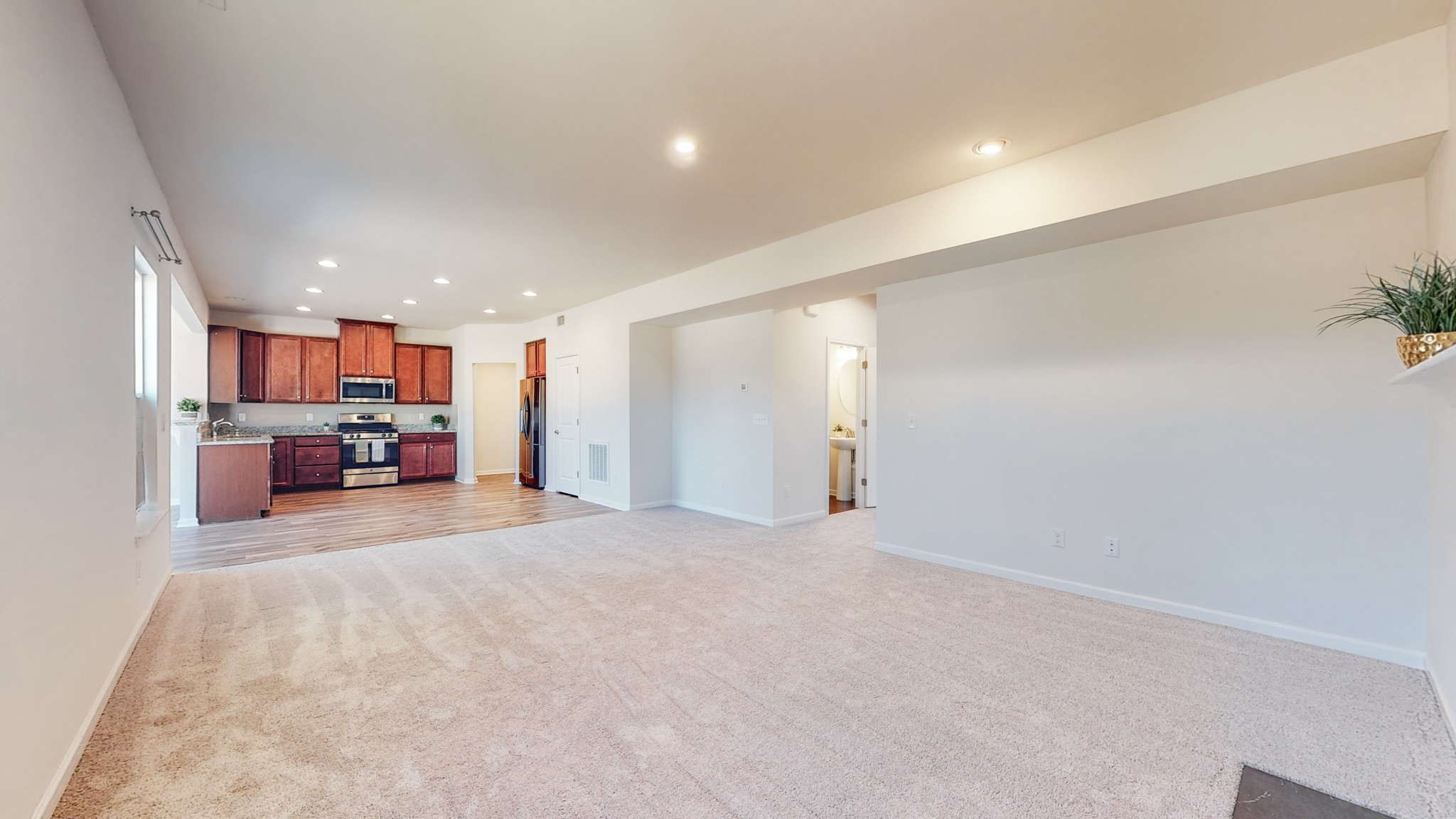 1845 Amesbury Ln