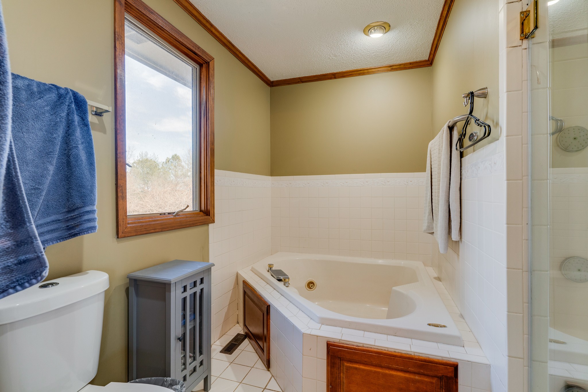 314 Hunters Ln