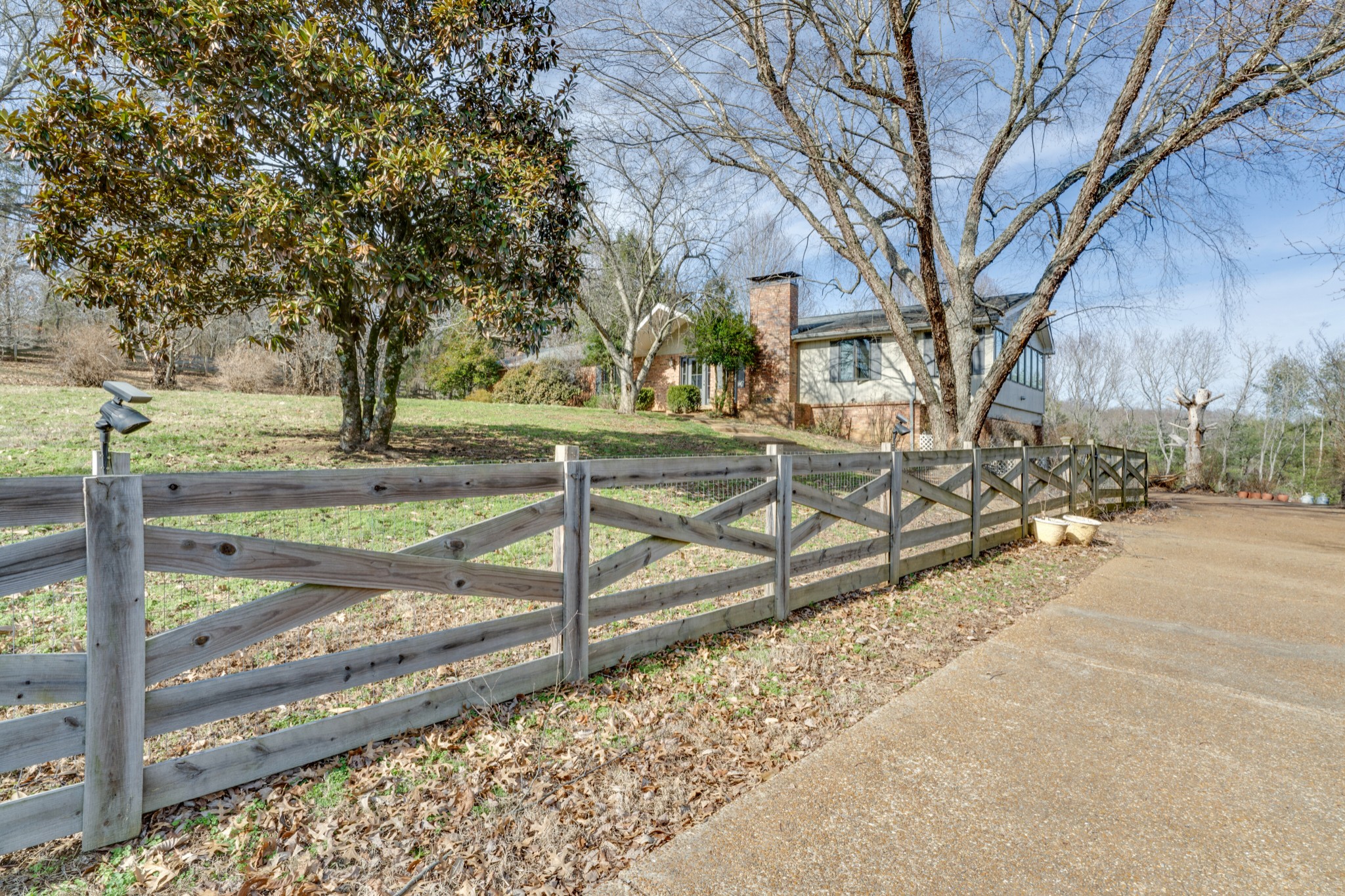 314 Hunters Ln