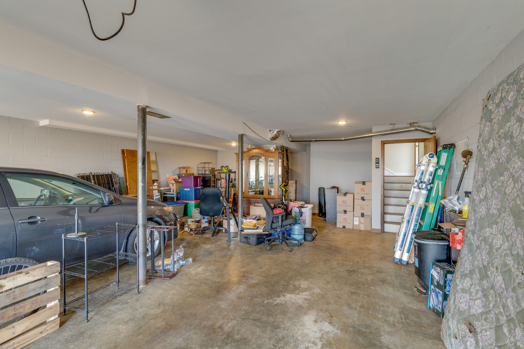 314 Hunters Ln