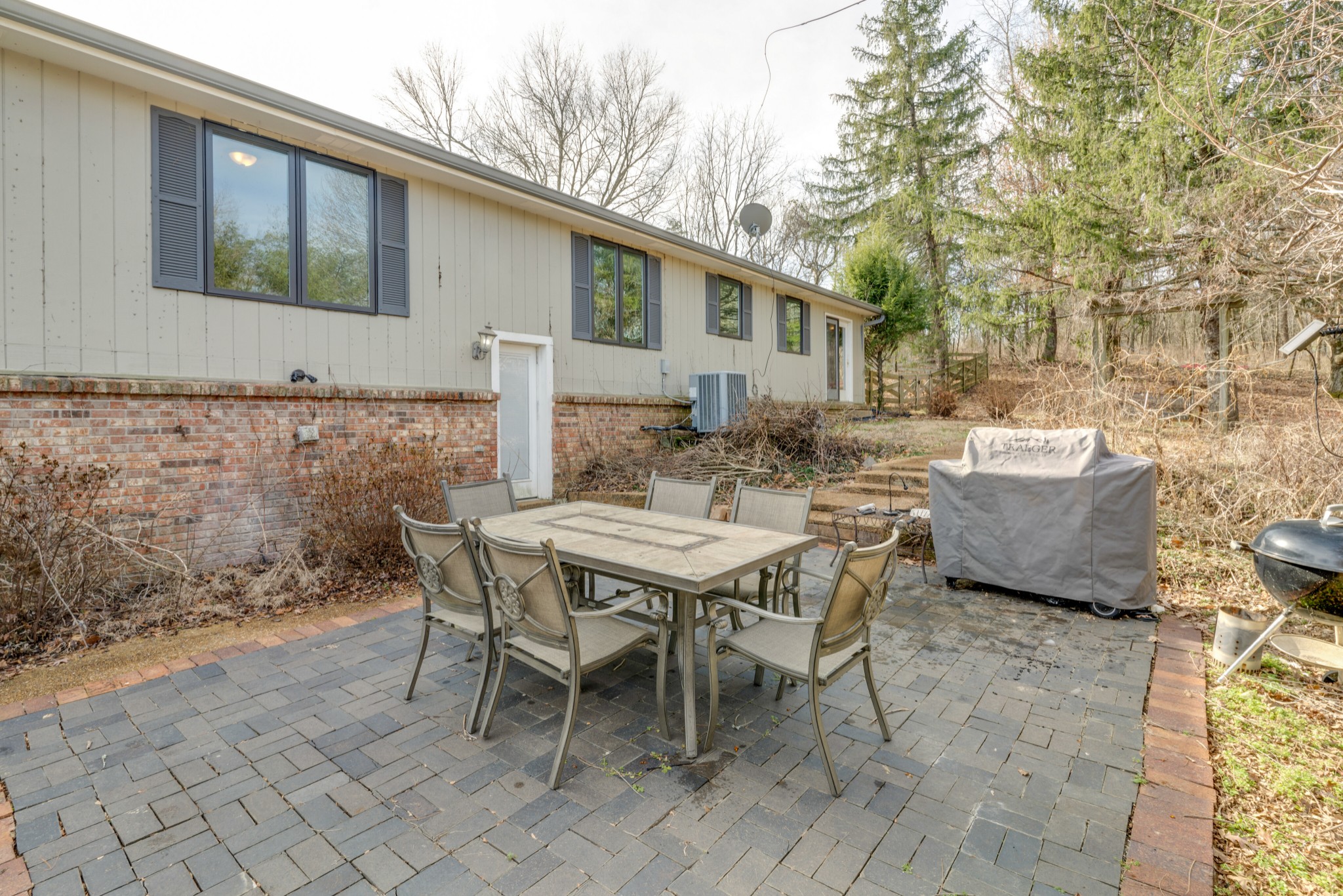 314 Hunters Ln