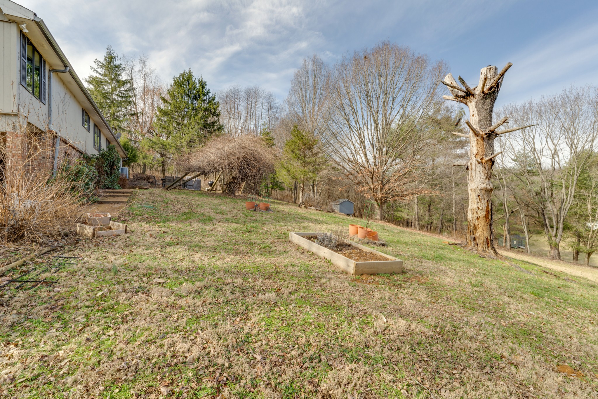 314 Hunters Ln