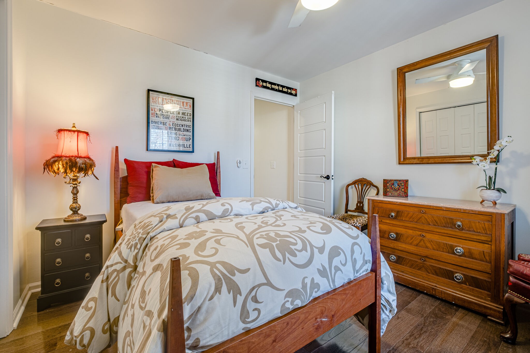 115 Cottage Pl Unit: 15