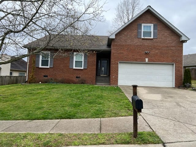 304 Roslyn Ct