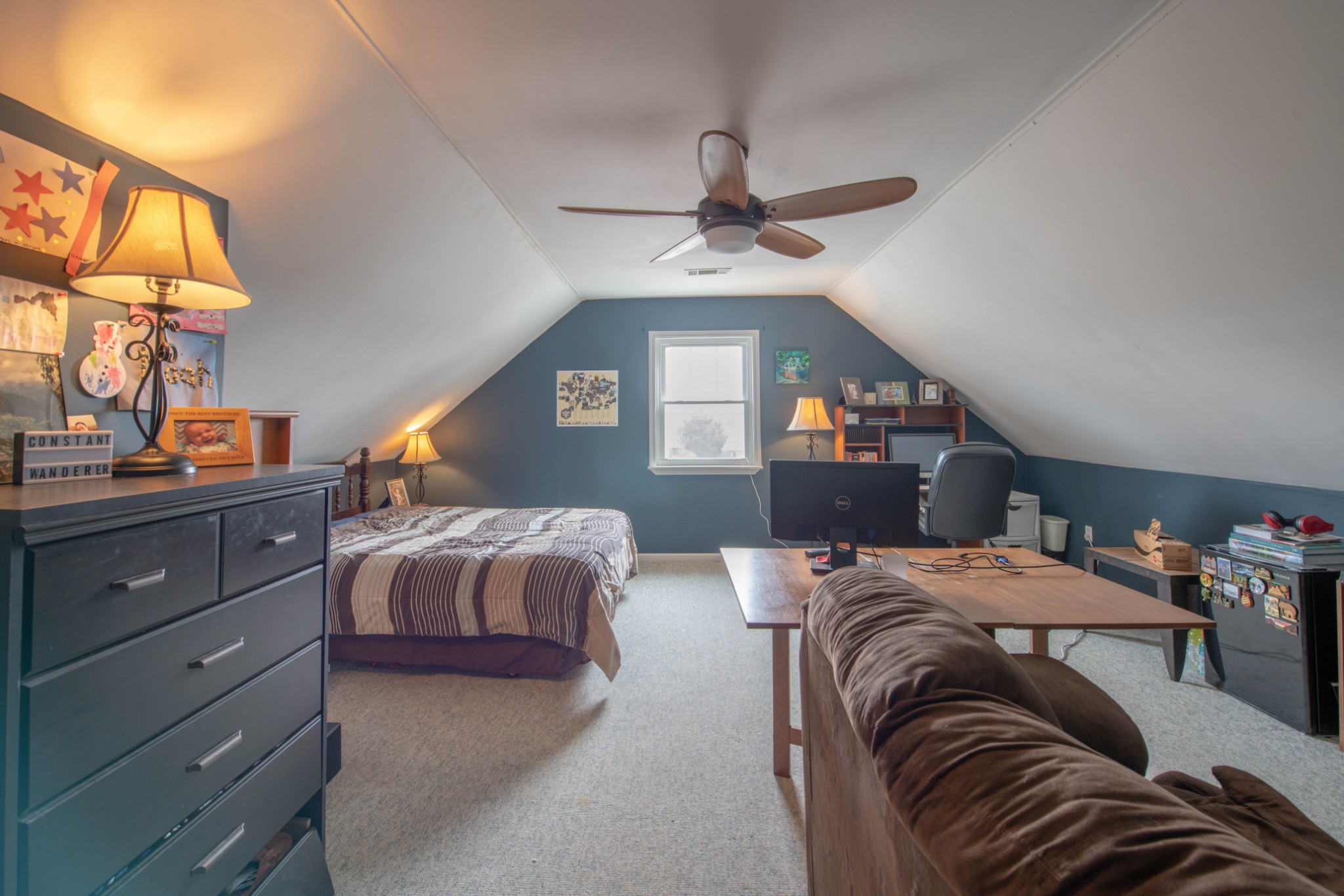 304 Roslyn Ct