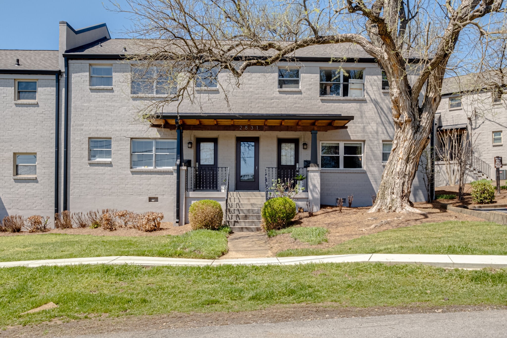 2831 Hillside Dr Unit: H7