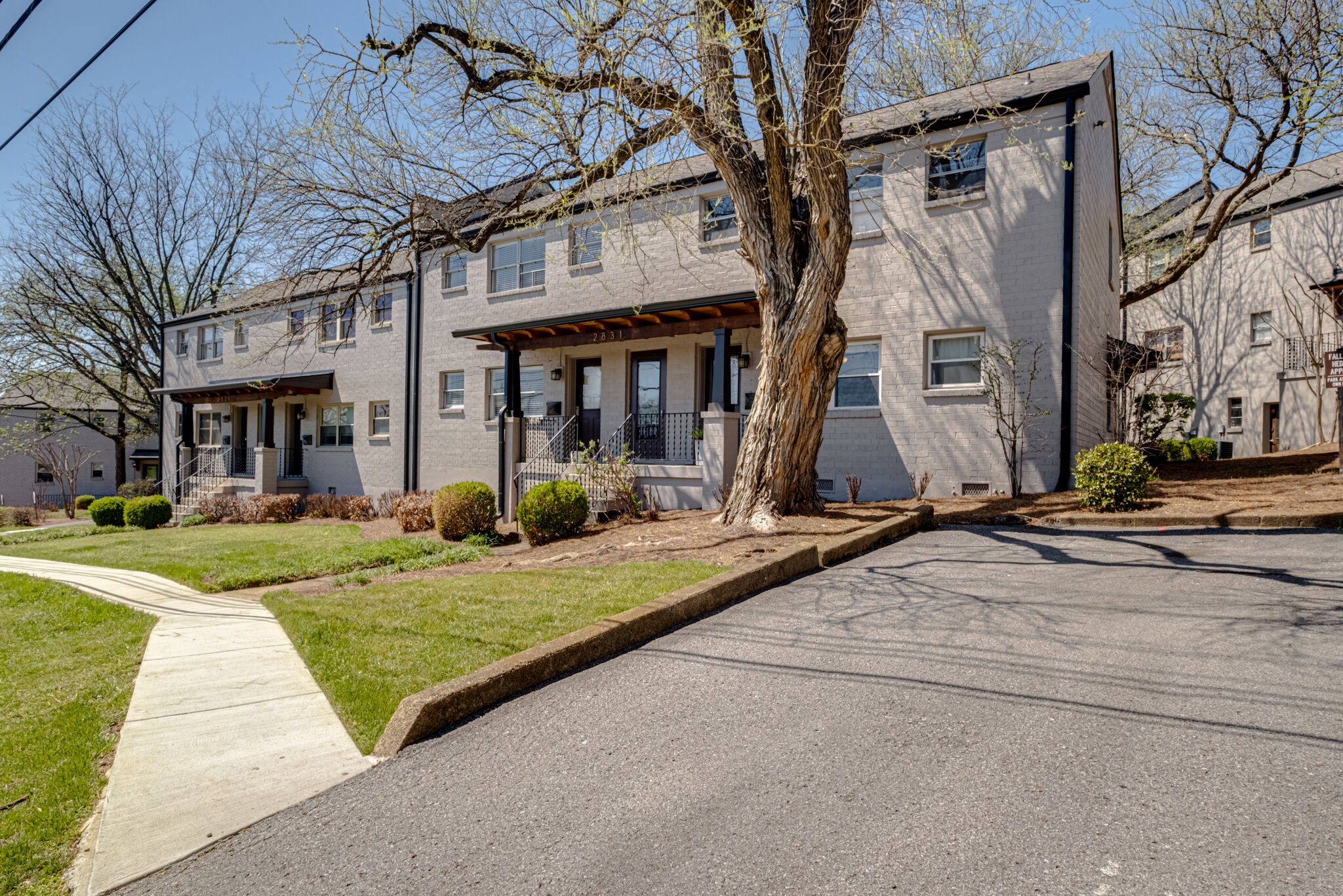 2831 Hillside Dr Unit: H7