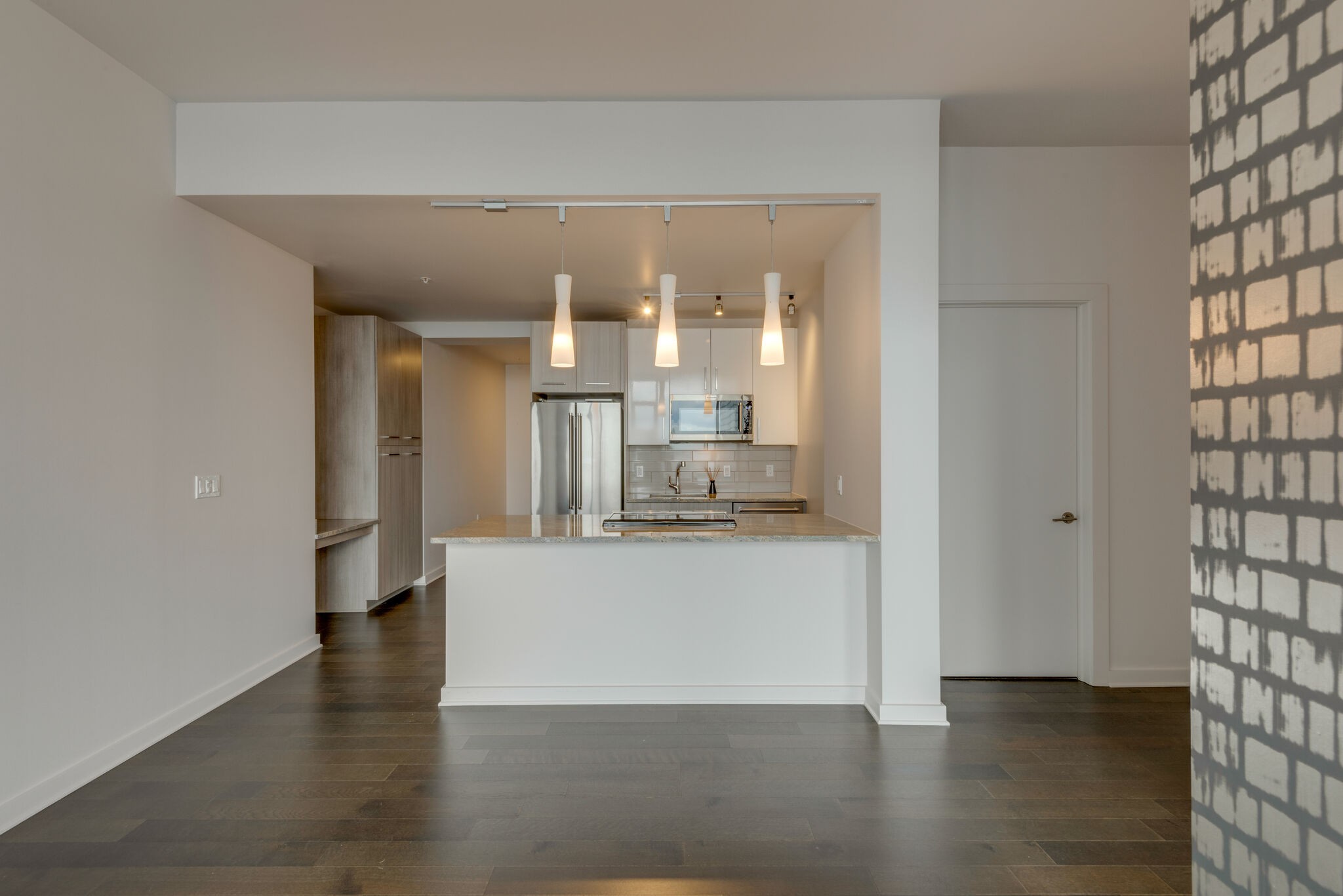515 Church St Unit: 3208