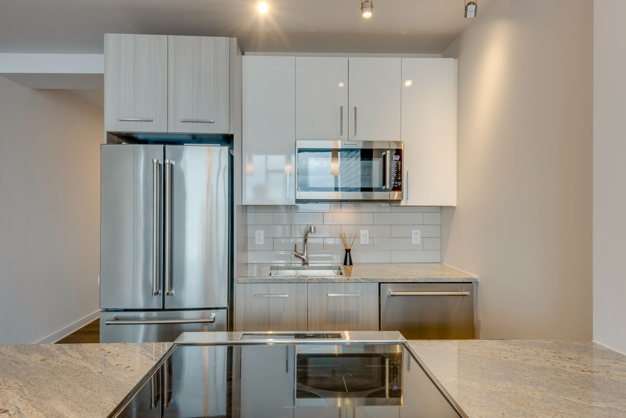 515 Church St Unit: 3208