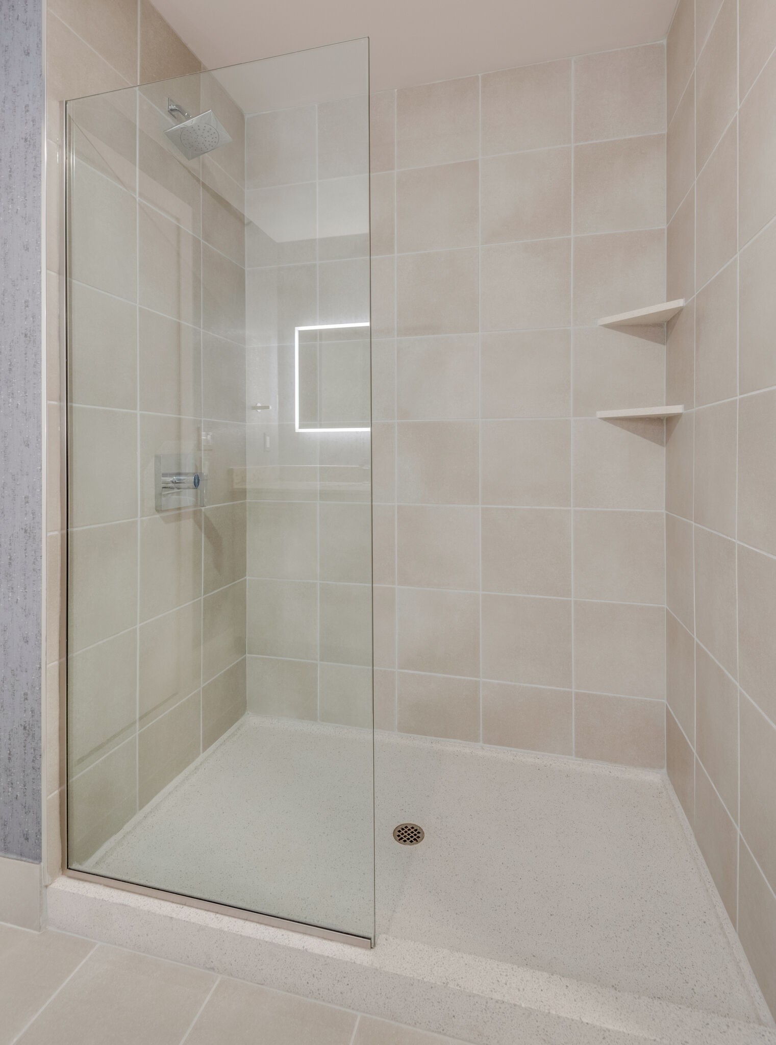 515 Church St Unit: 3208