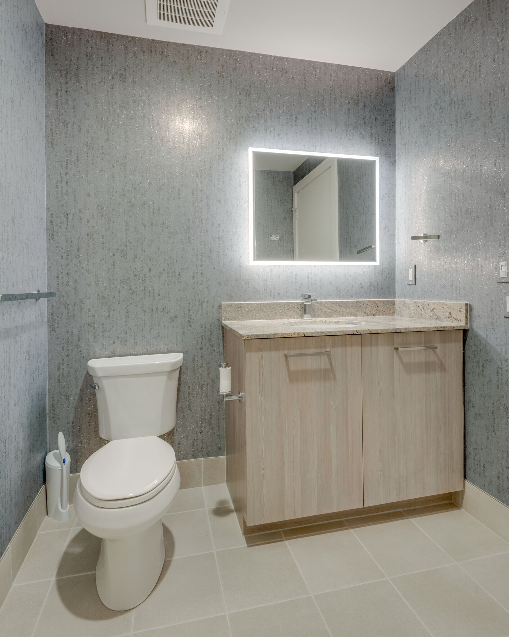 515 Church St Unit: 3208