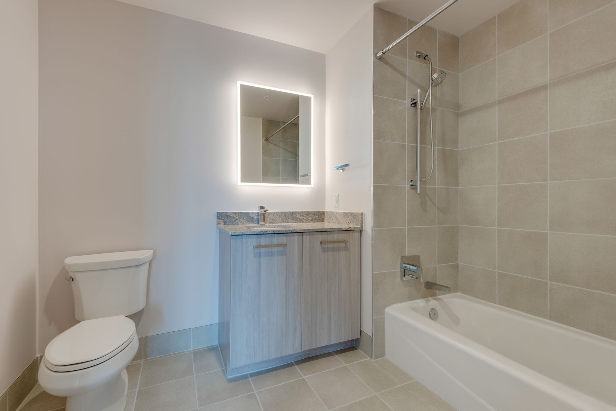 515 Church St Unit: 3208