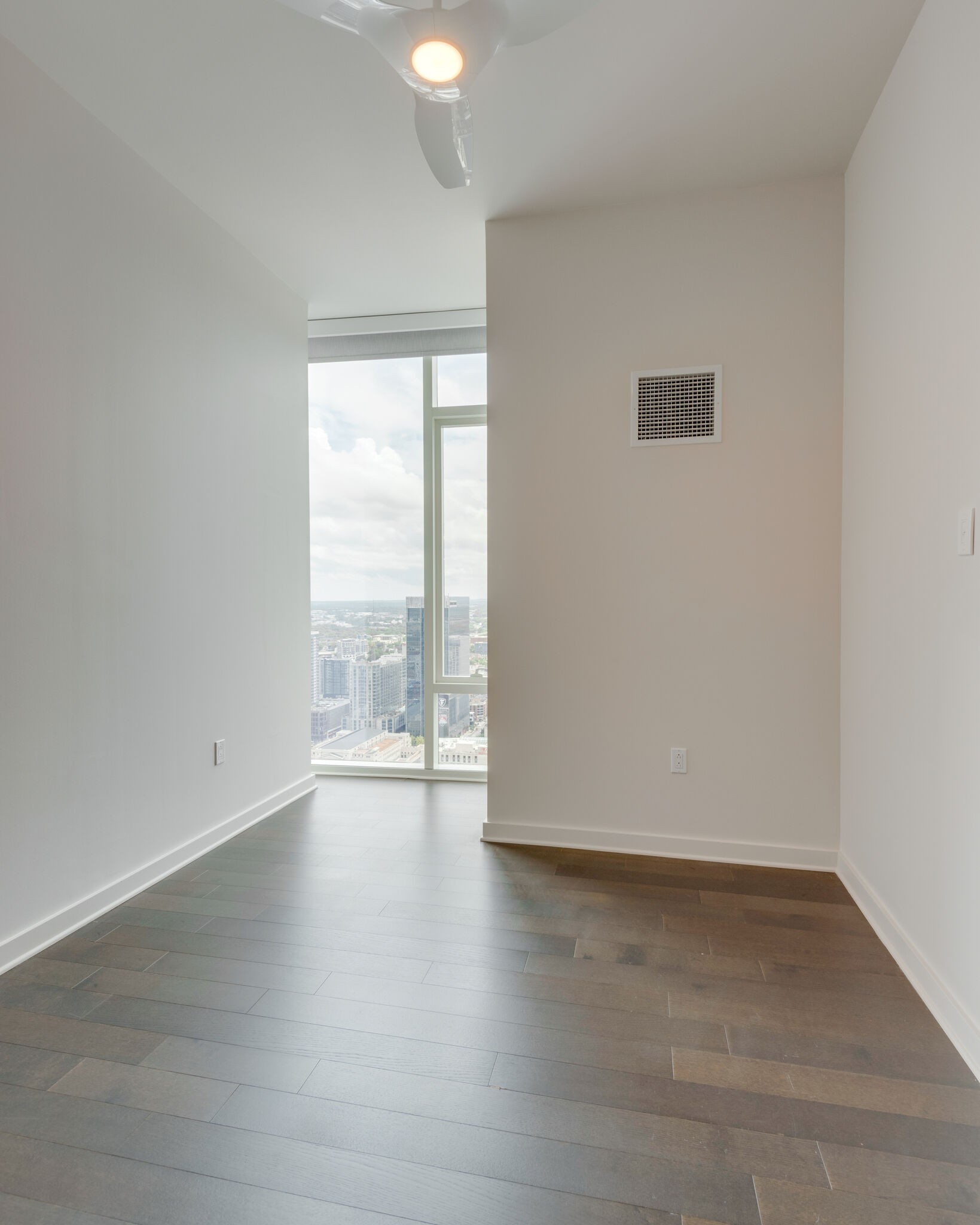 515 Church St Unit: 3208