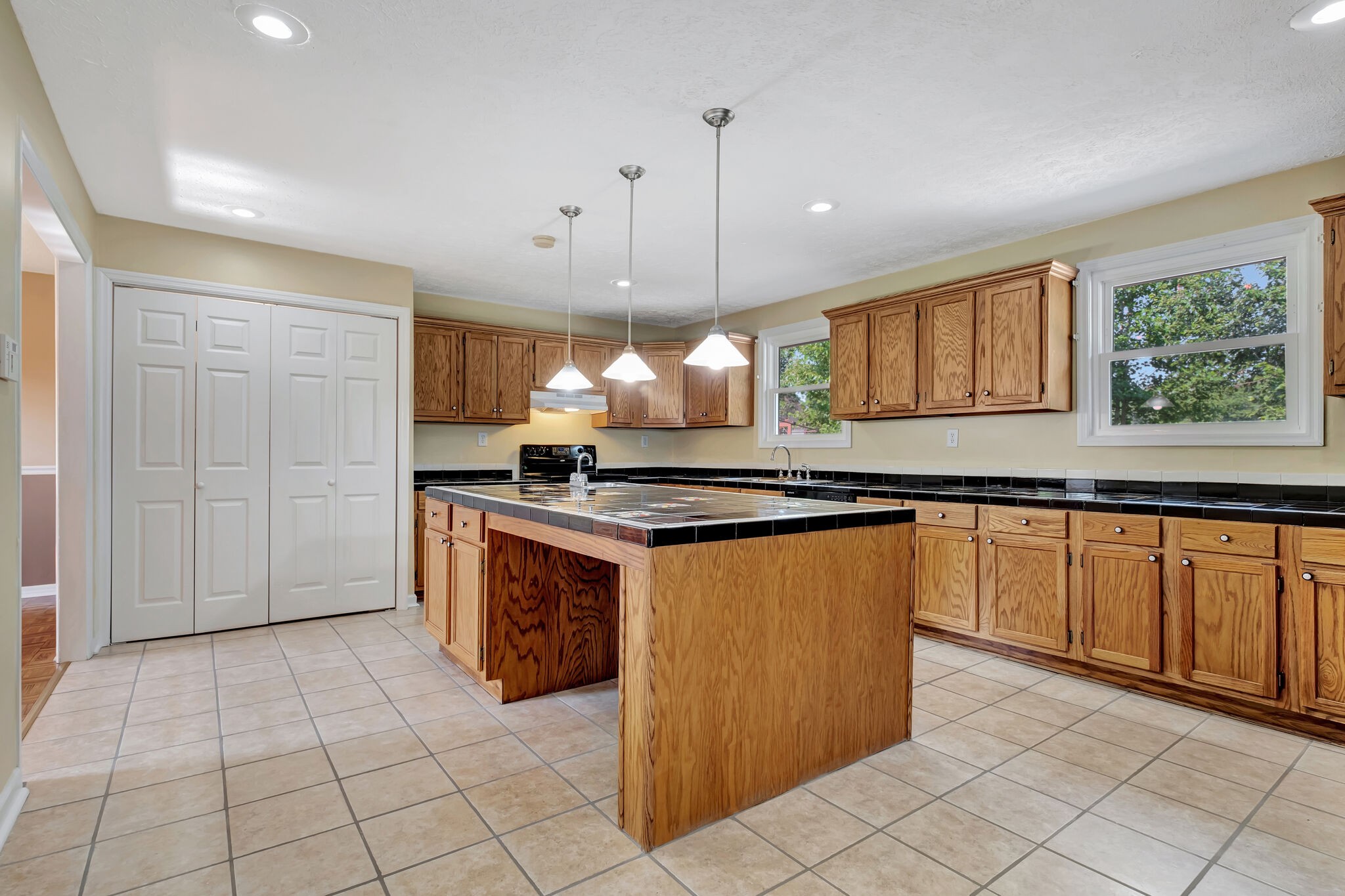 8545 Whites Creek Pike