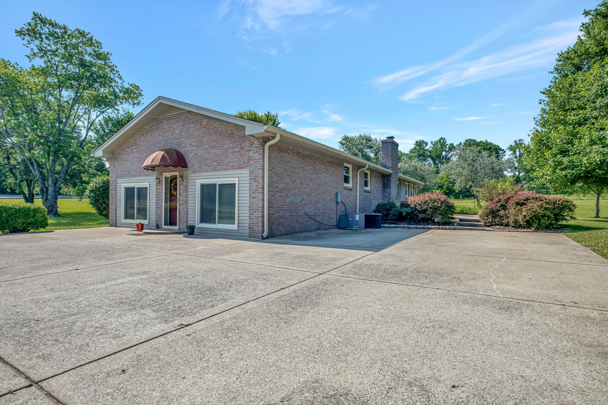 8545 Whites Creek Pike