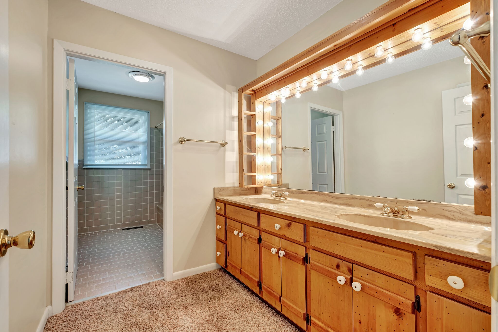 8545 Whites Creek Pike