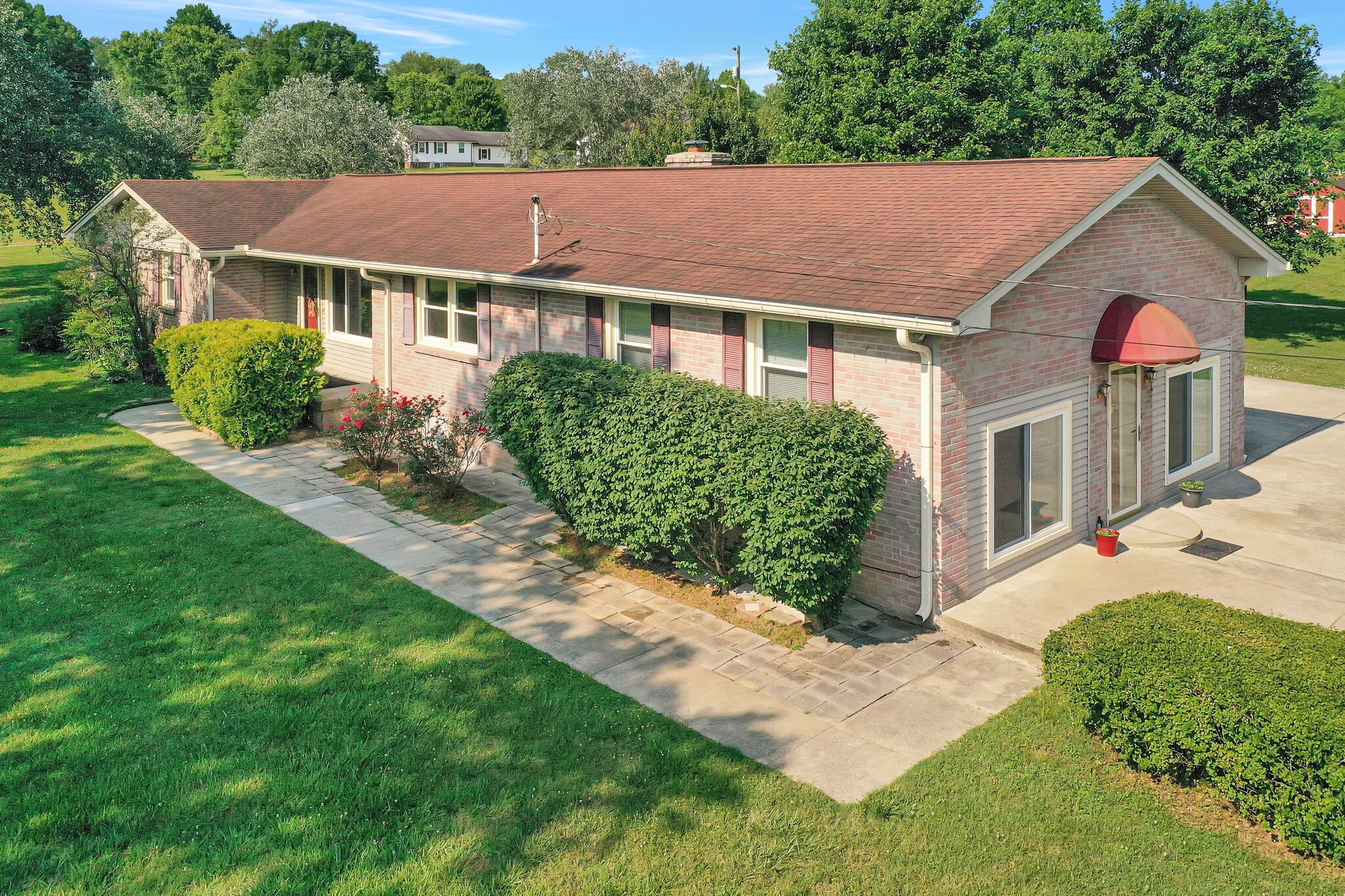 8545 Whites Creek Pike