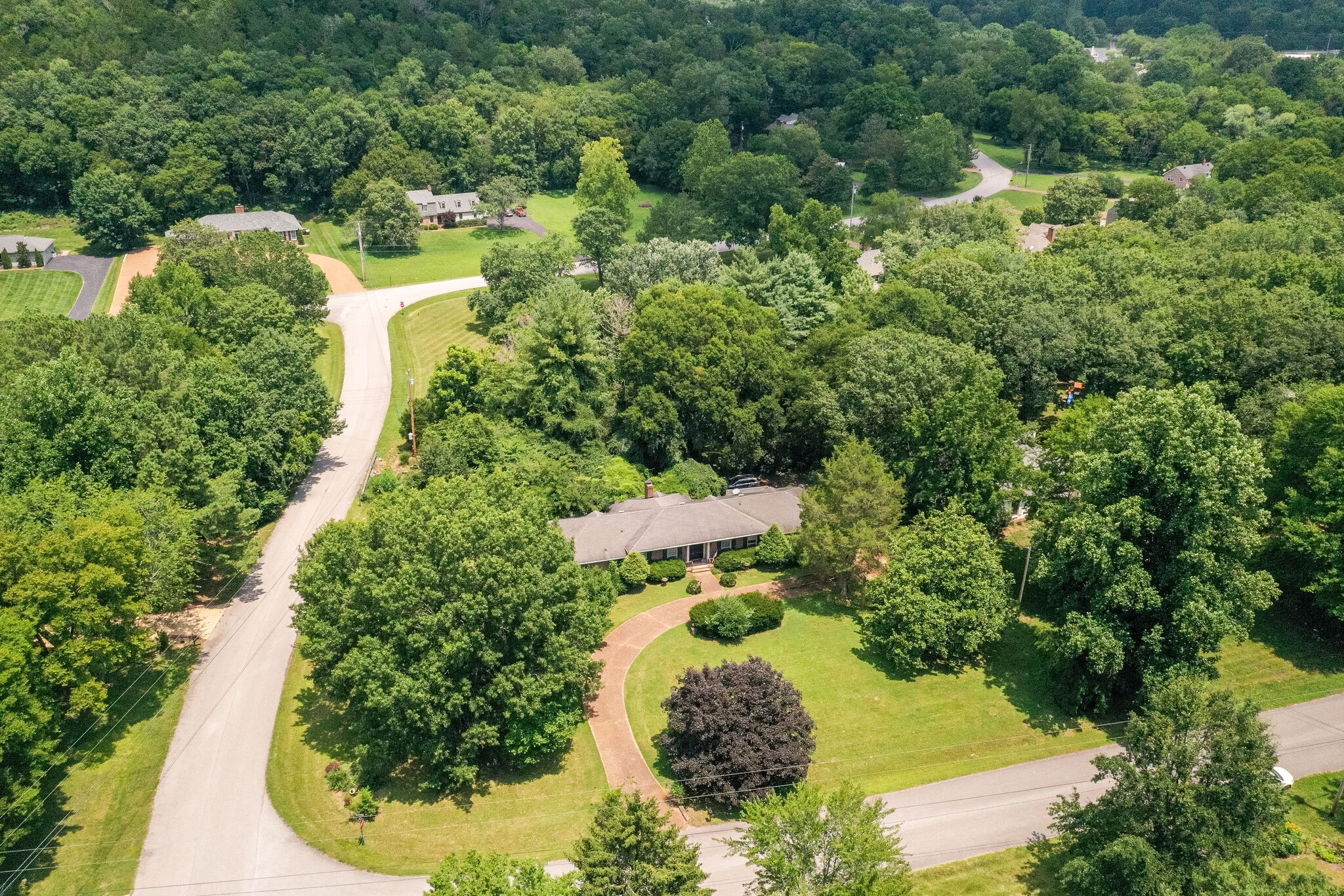 2400 McIntyre Ct