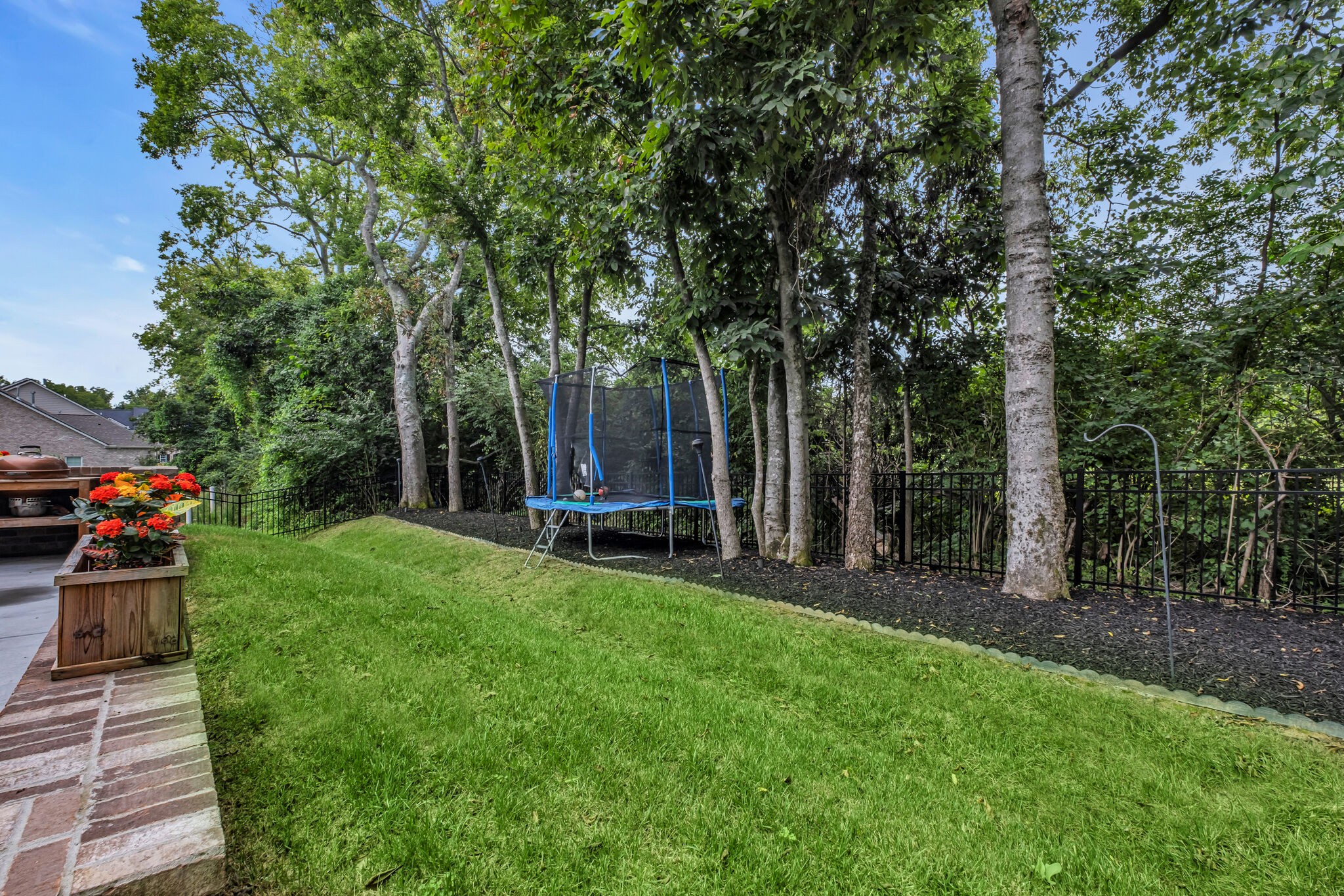 312 Griffin Ln