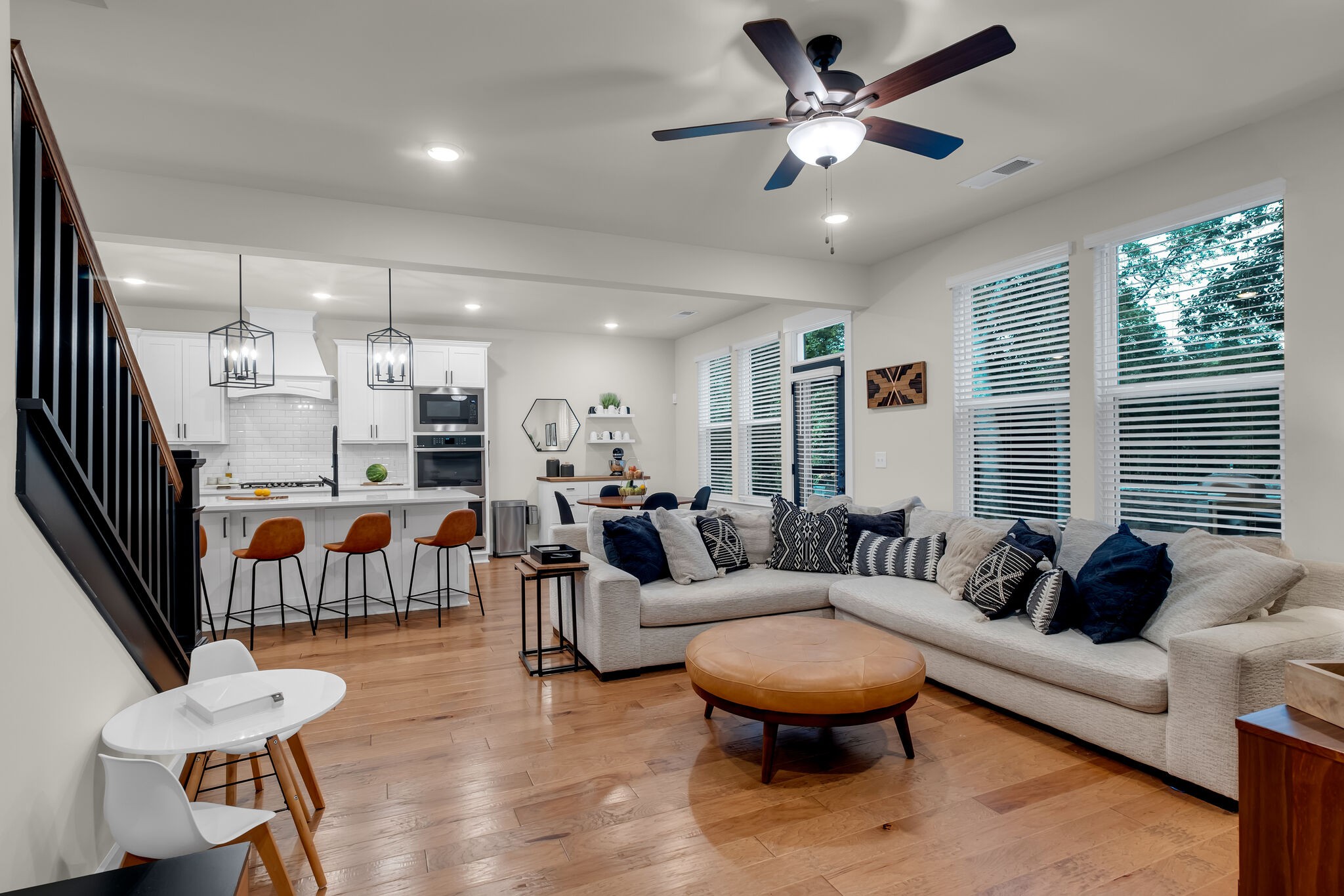 312 Griffin Ln