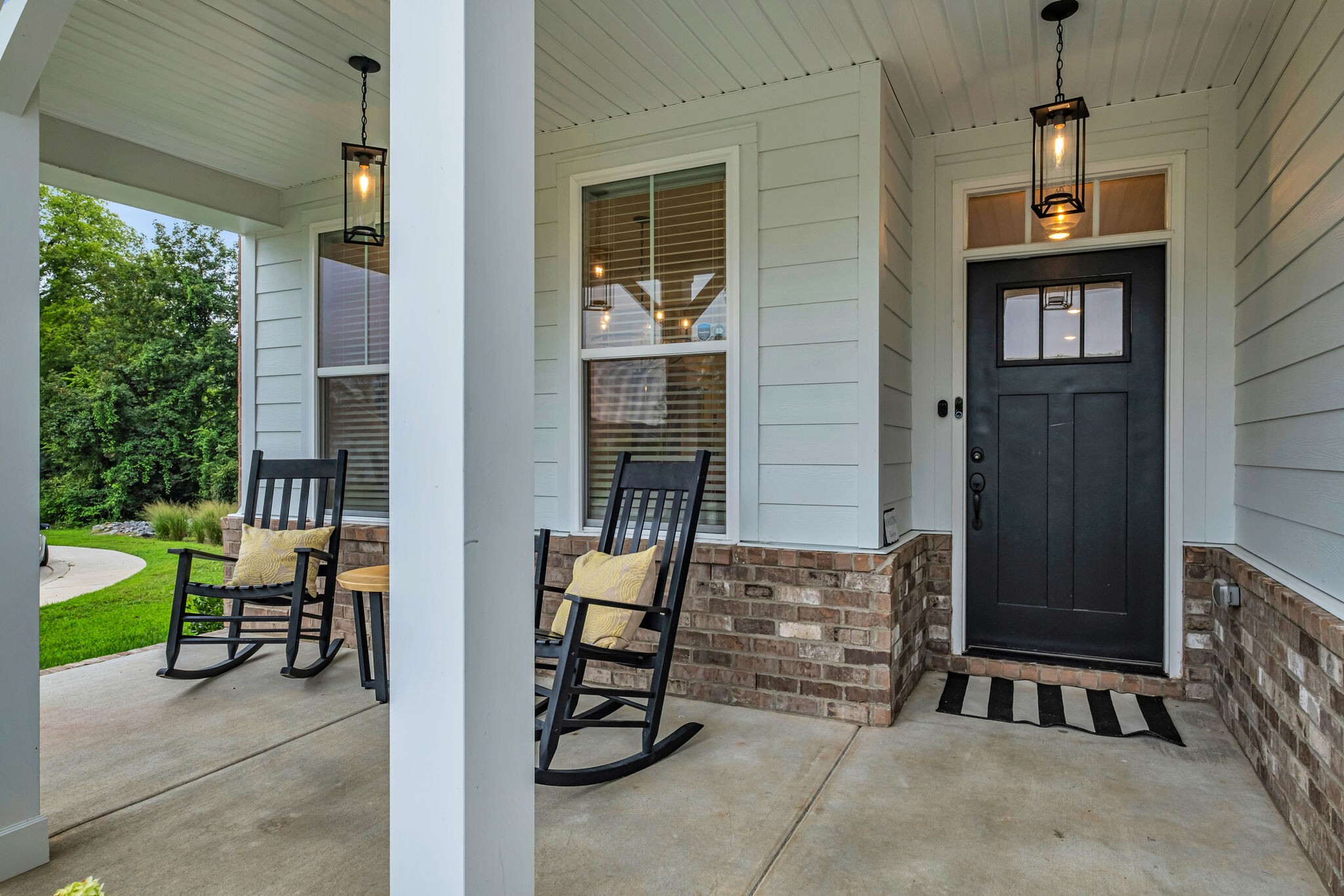 312 Griffin Ln