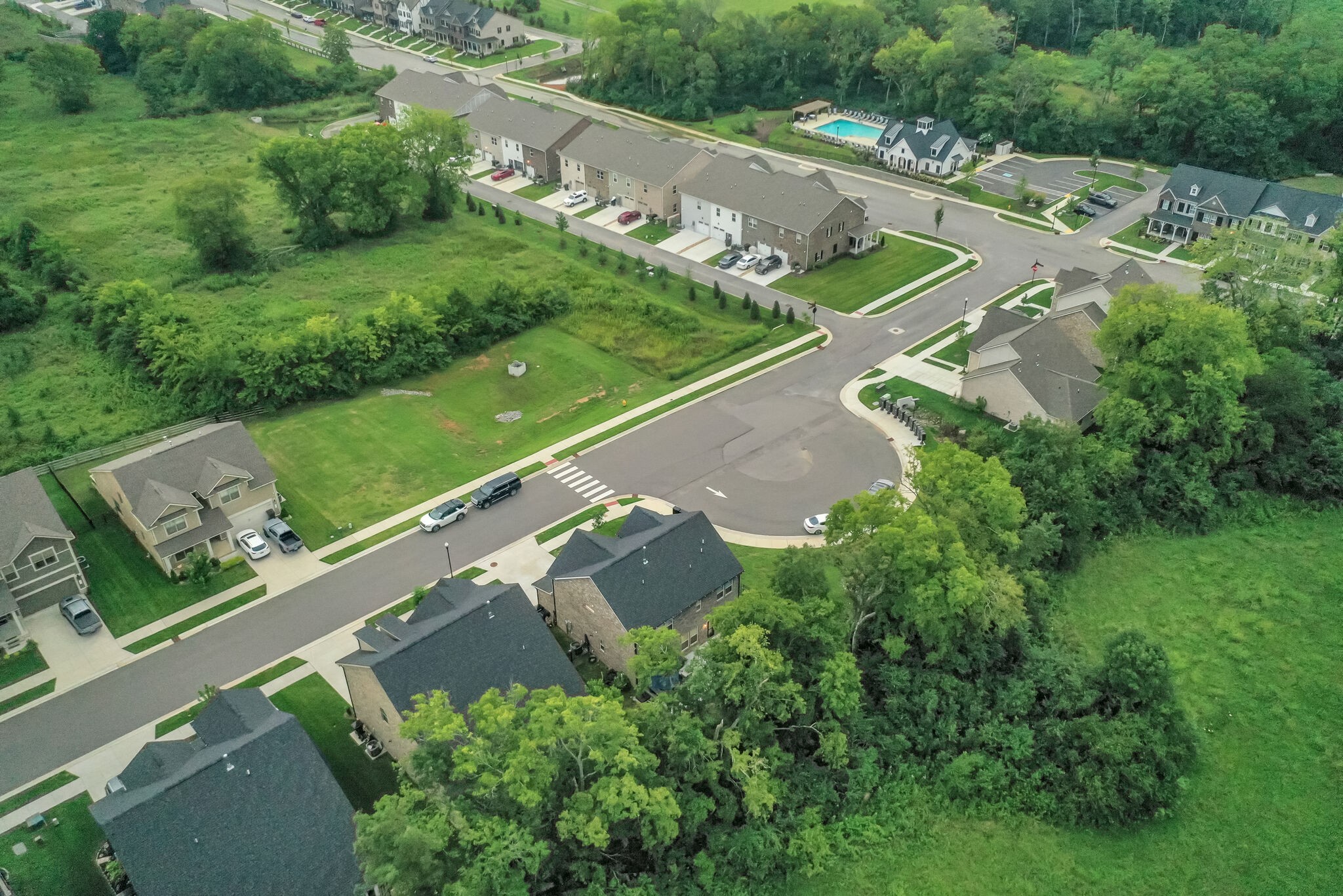 312 Griffin Ln