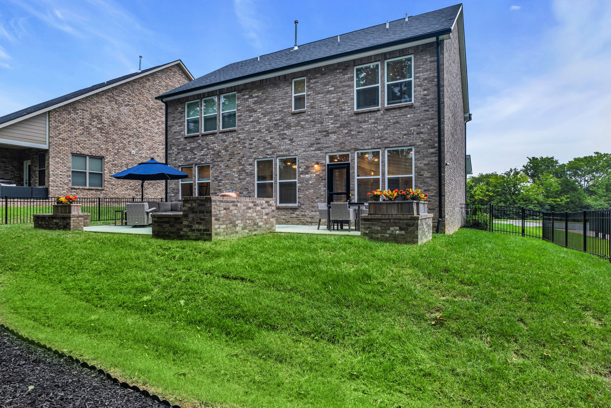 312 Griffin Ln