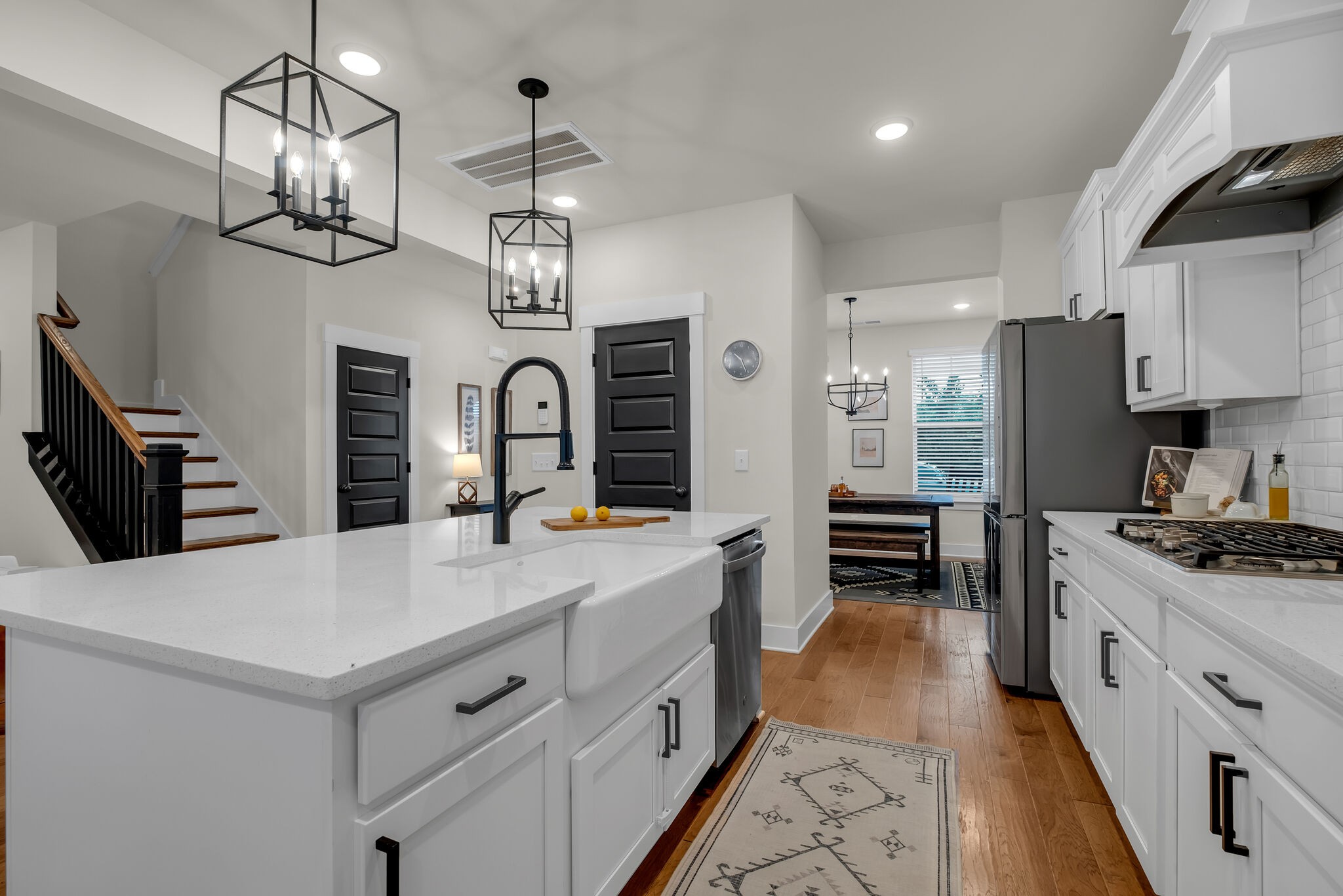312 Griffin Ln