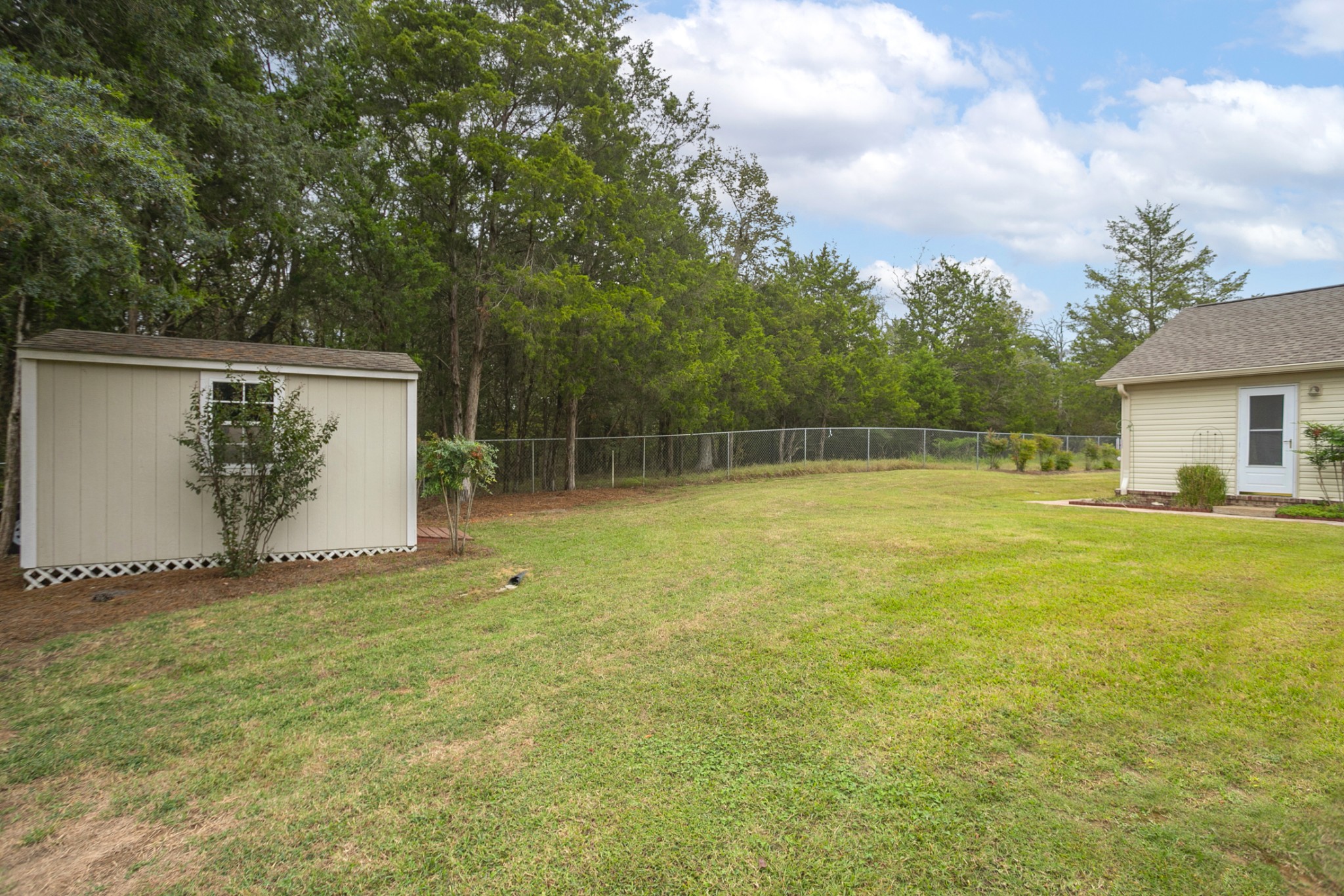 5041 Megan Dr