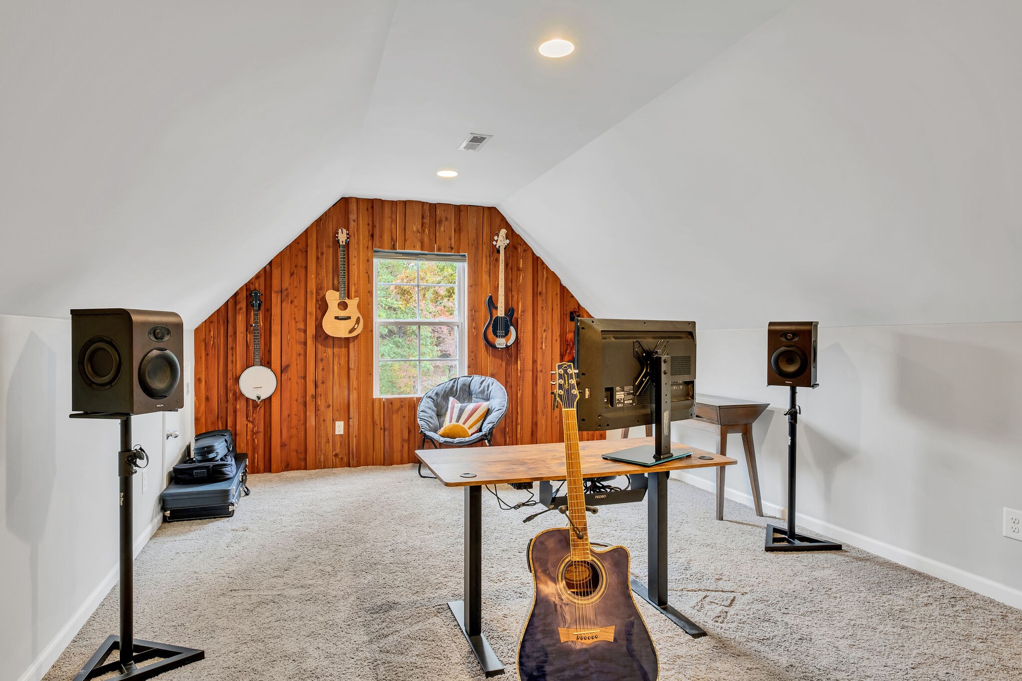 529 Aubrey Ln