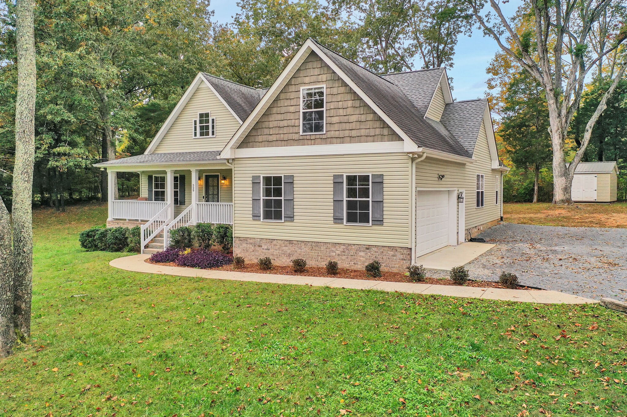 529 Aubrey Ln