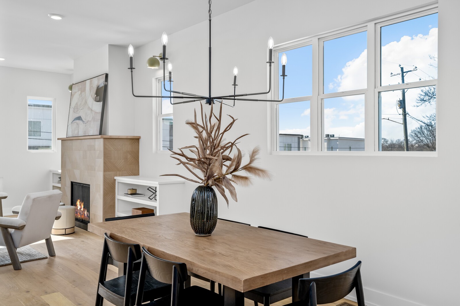 1057 E Trinity Ln Unit: B