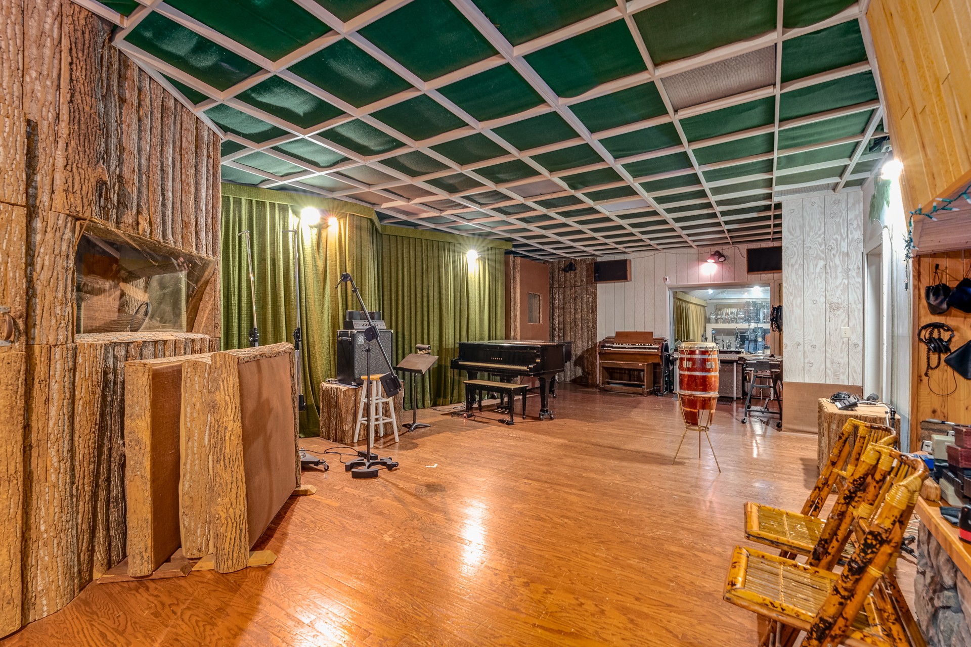 2804 Azalea Pl