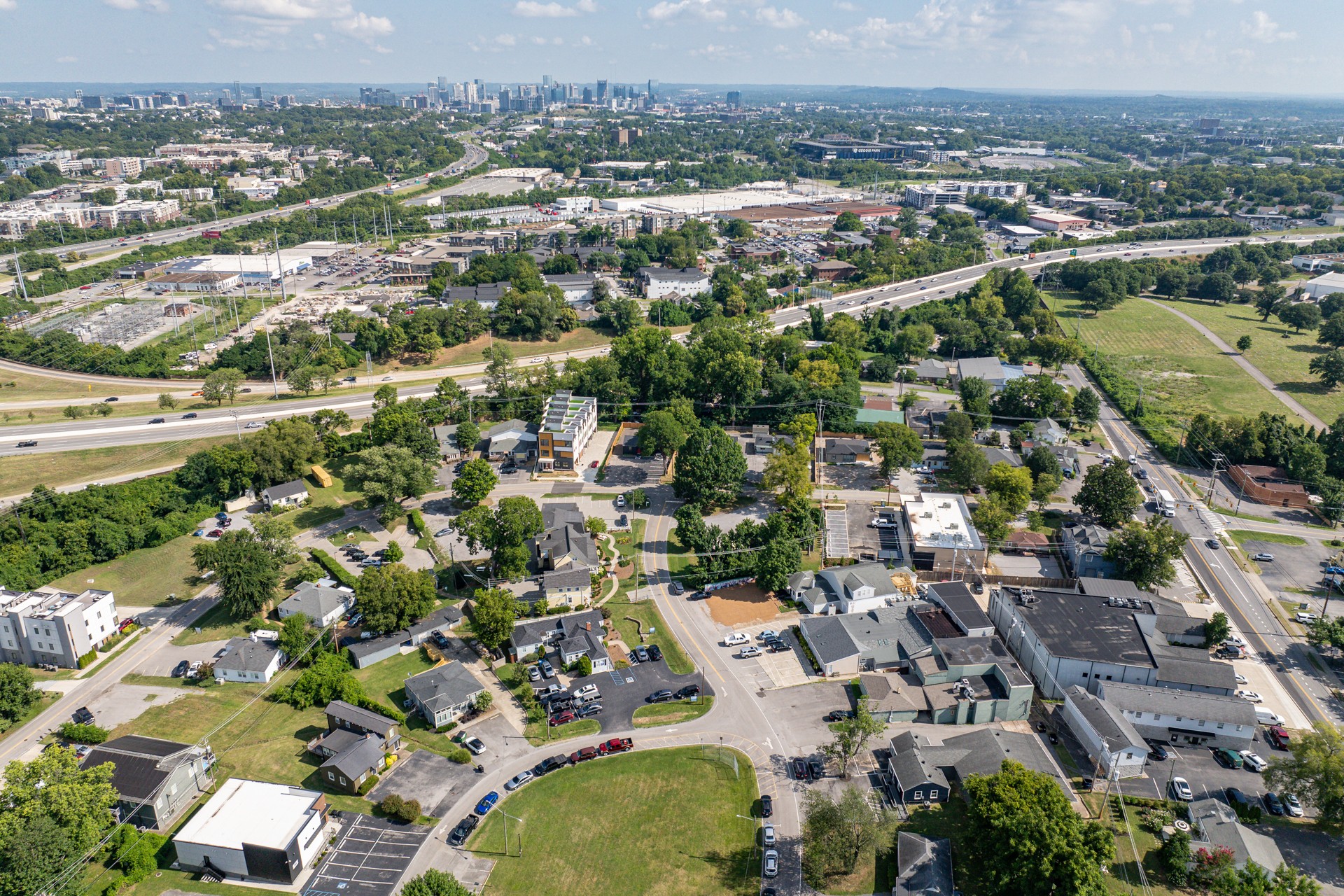 2804 Azalea Pl