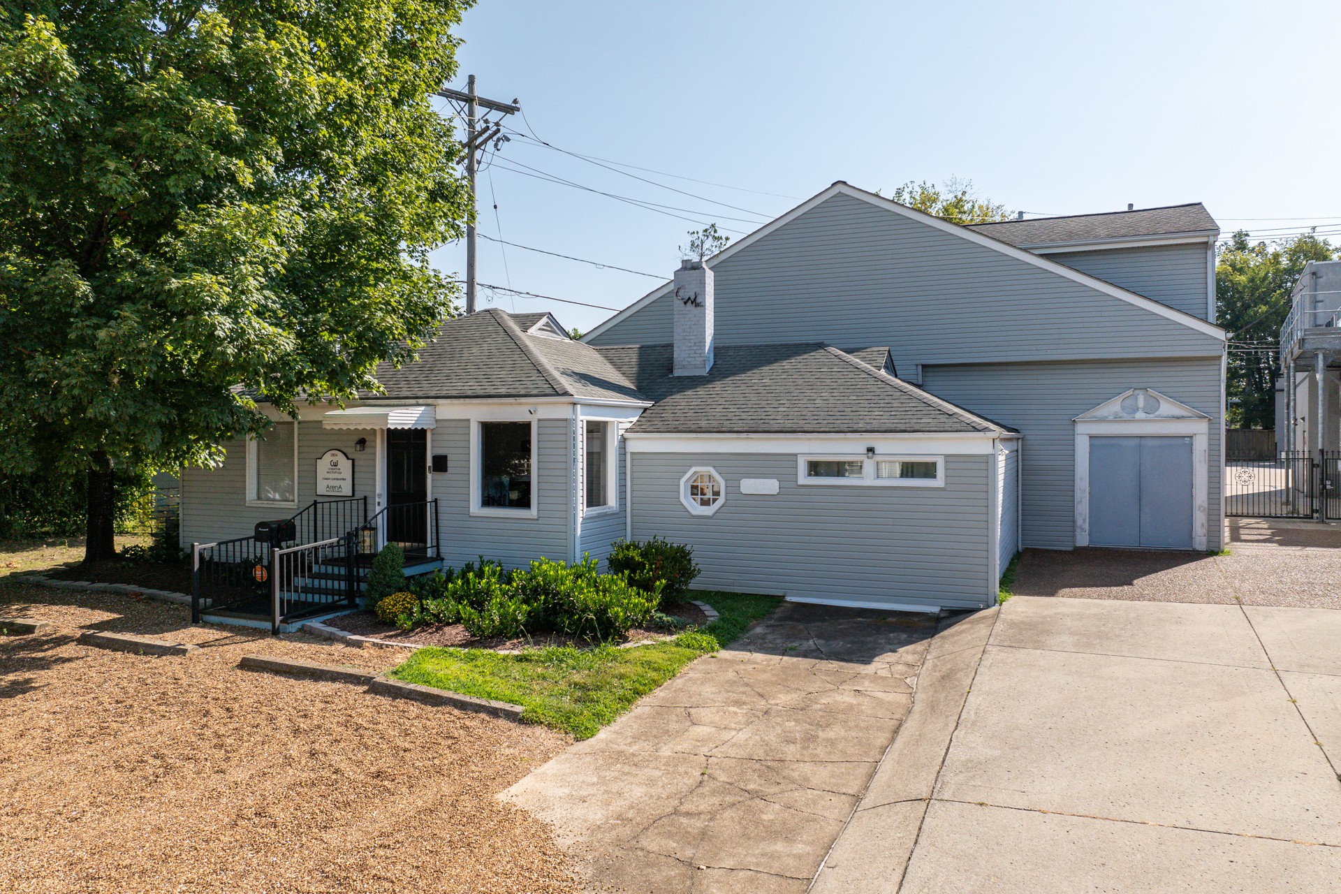2804 Azalea Pl