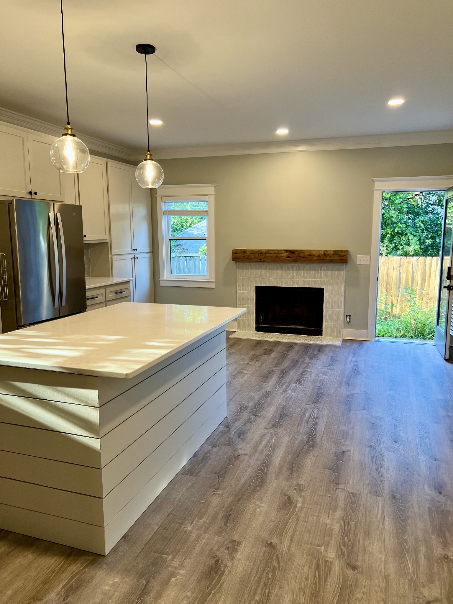 2112 Blair Blvd