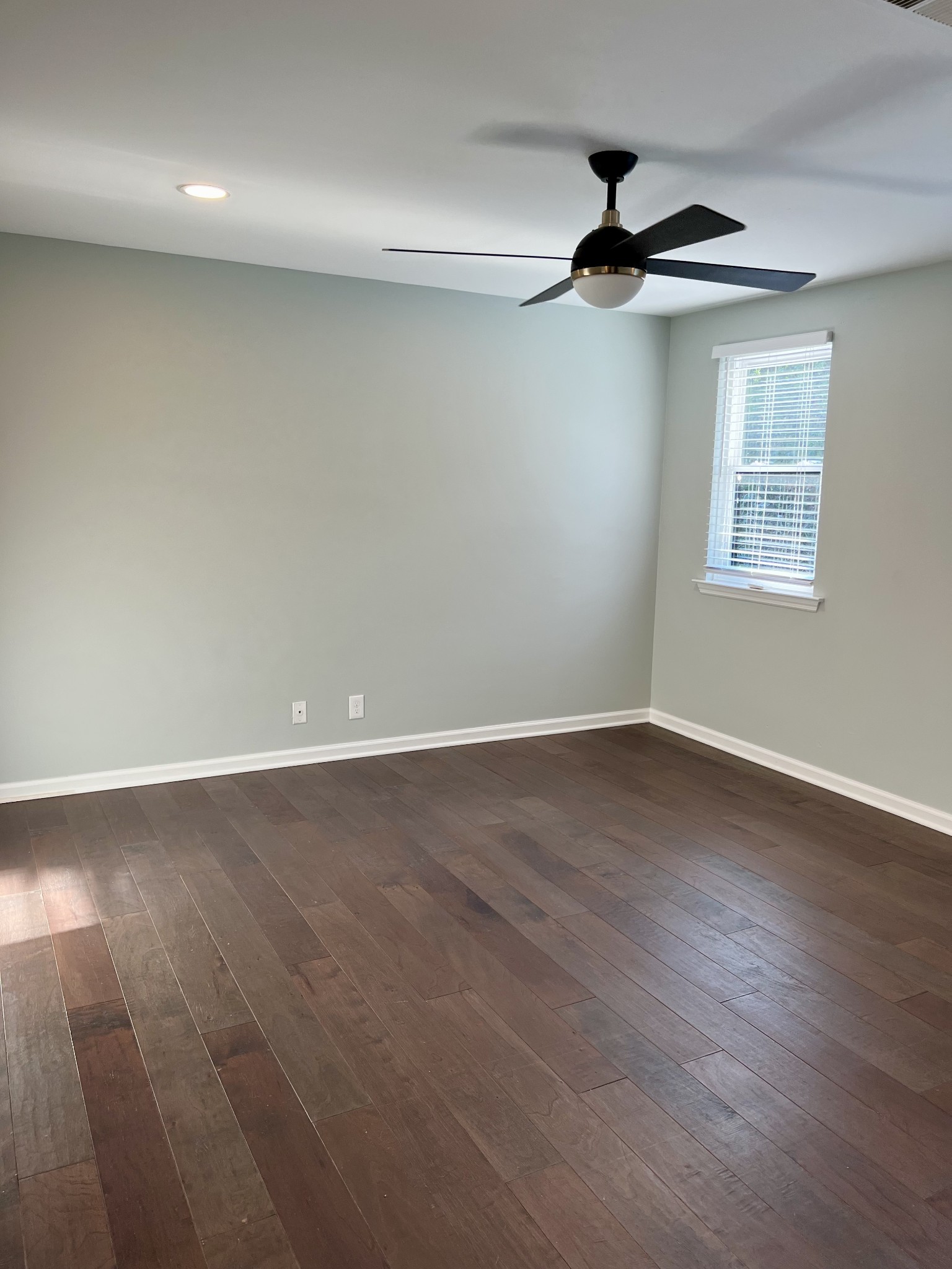 2112 Blair Blvd