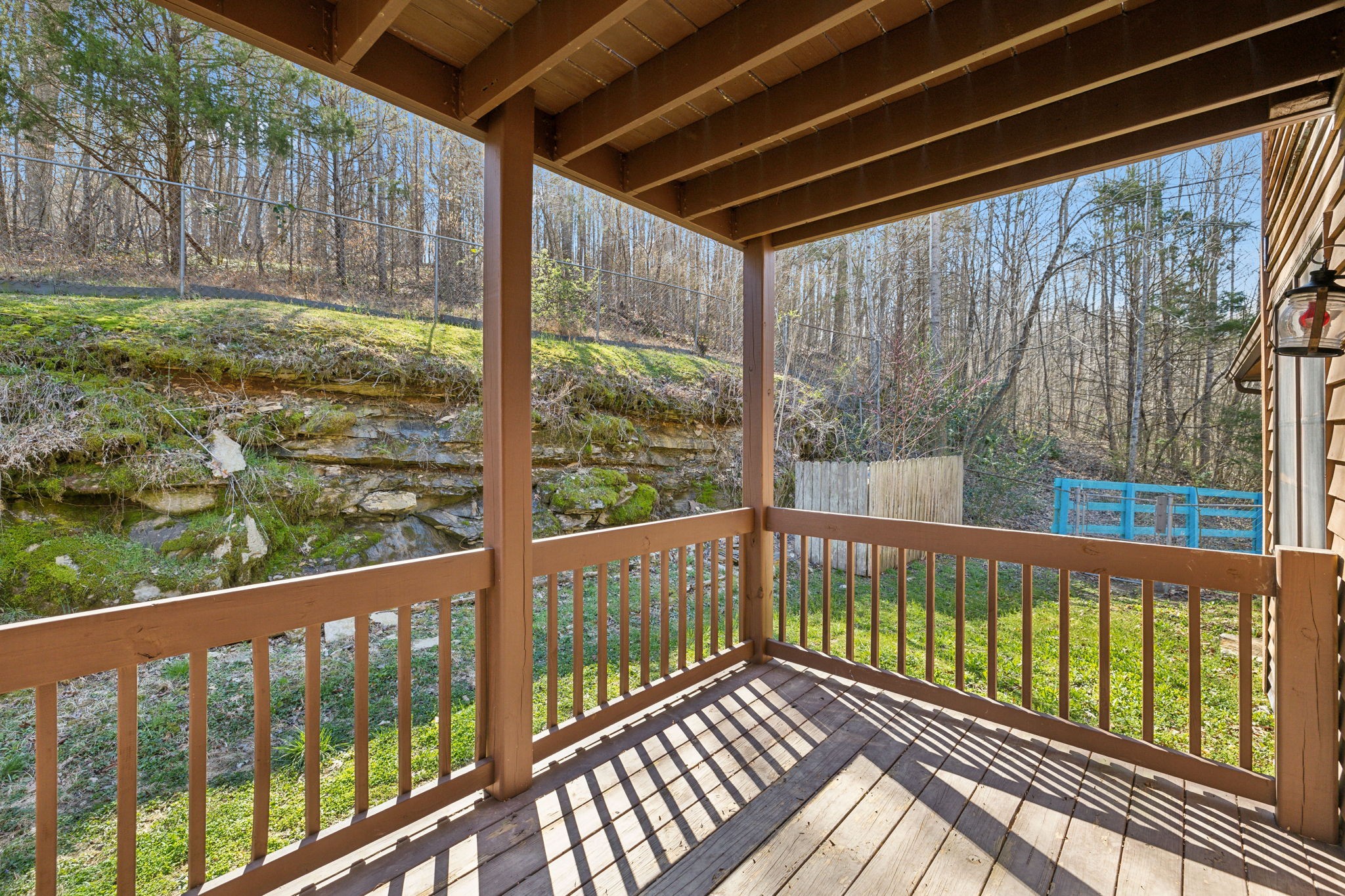 3755 Bear Hollow Rd