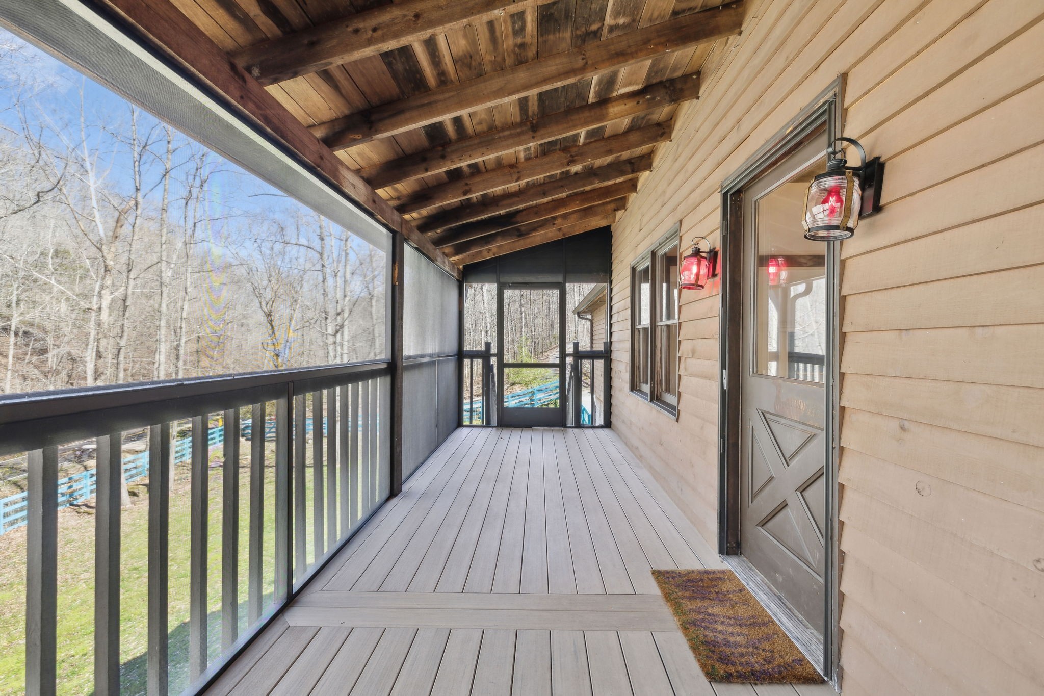 3755 Bear Hollow Rd