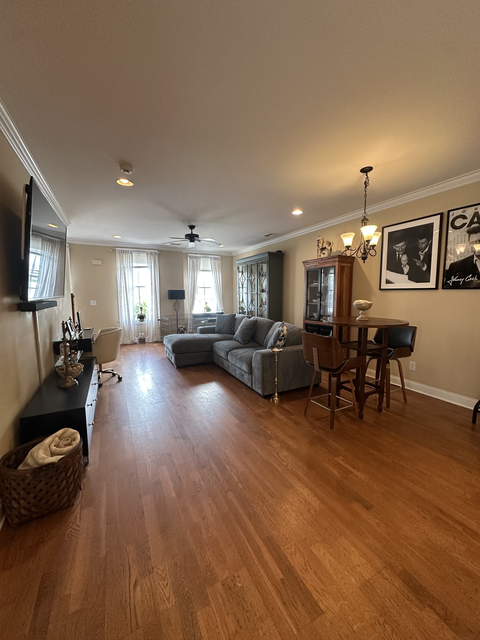 2114 Acklen Ave Unit: 305