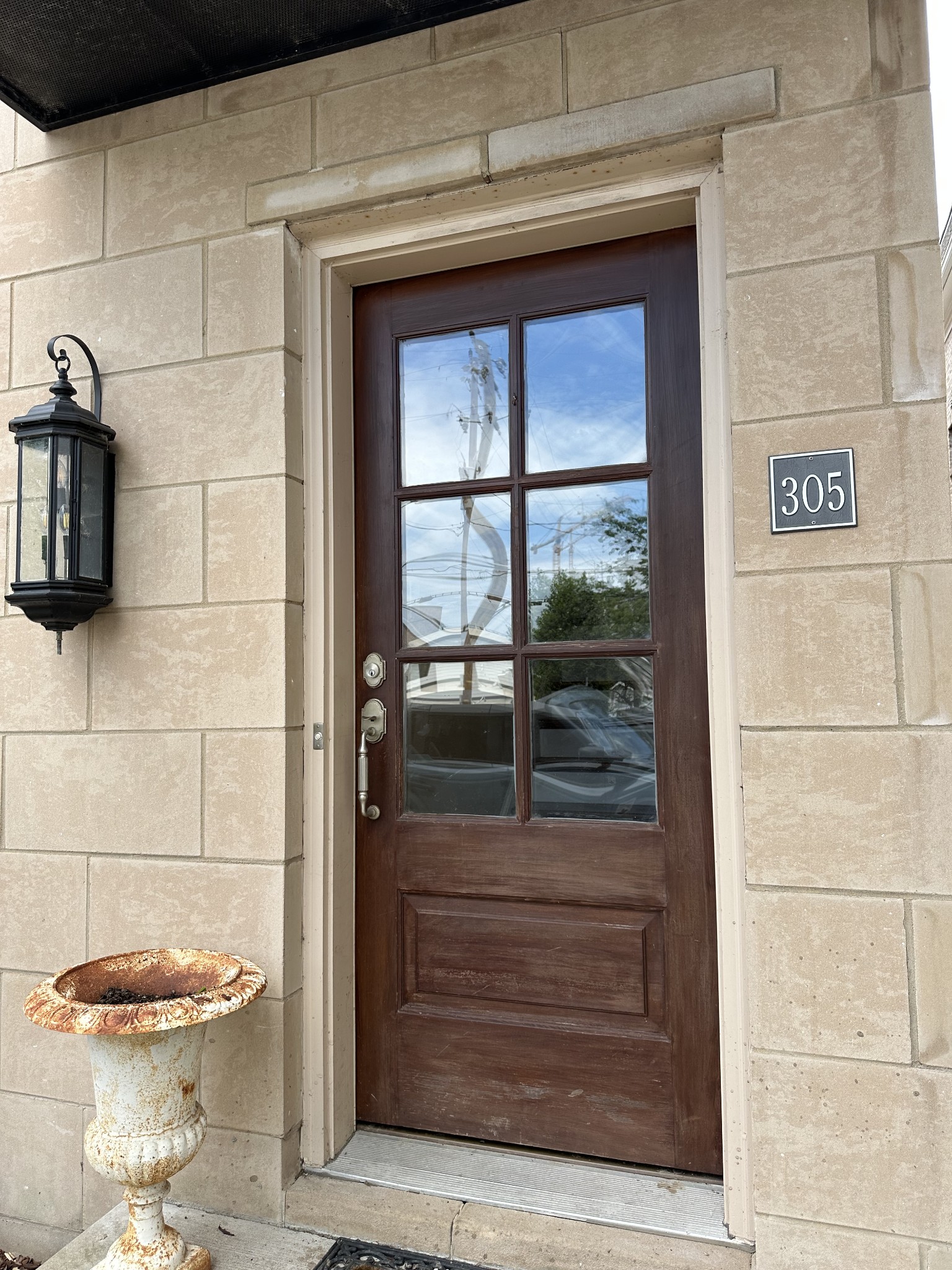 2114 Acklen Ave Unit: 305