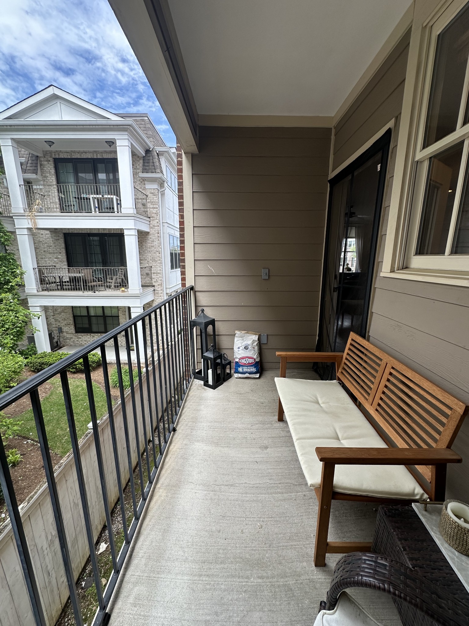 2114 Acklen Ave Unit: 305